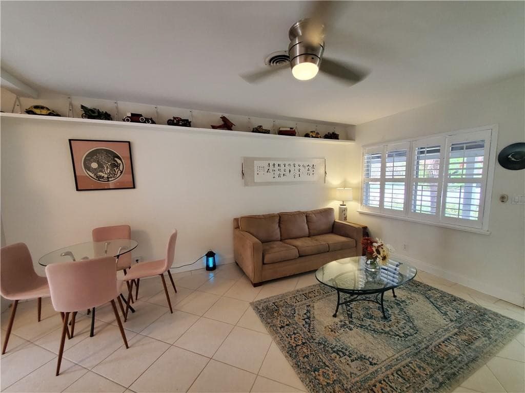 3204 NE 6th Street, Pompano Beach, FL 33062 8