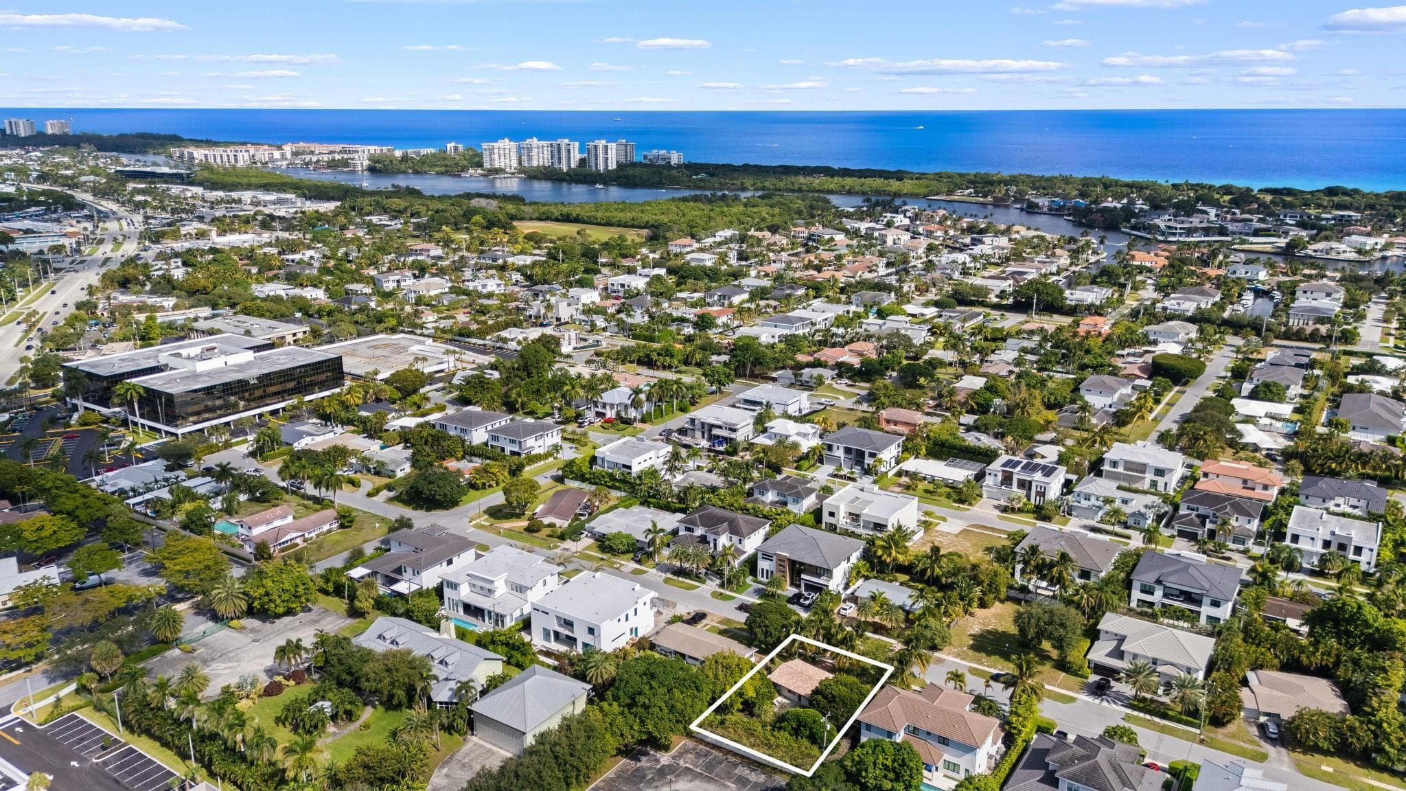 1001 NE 2nd Terrace, Boca Raton, FL 33432 3