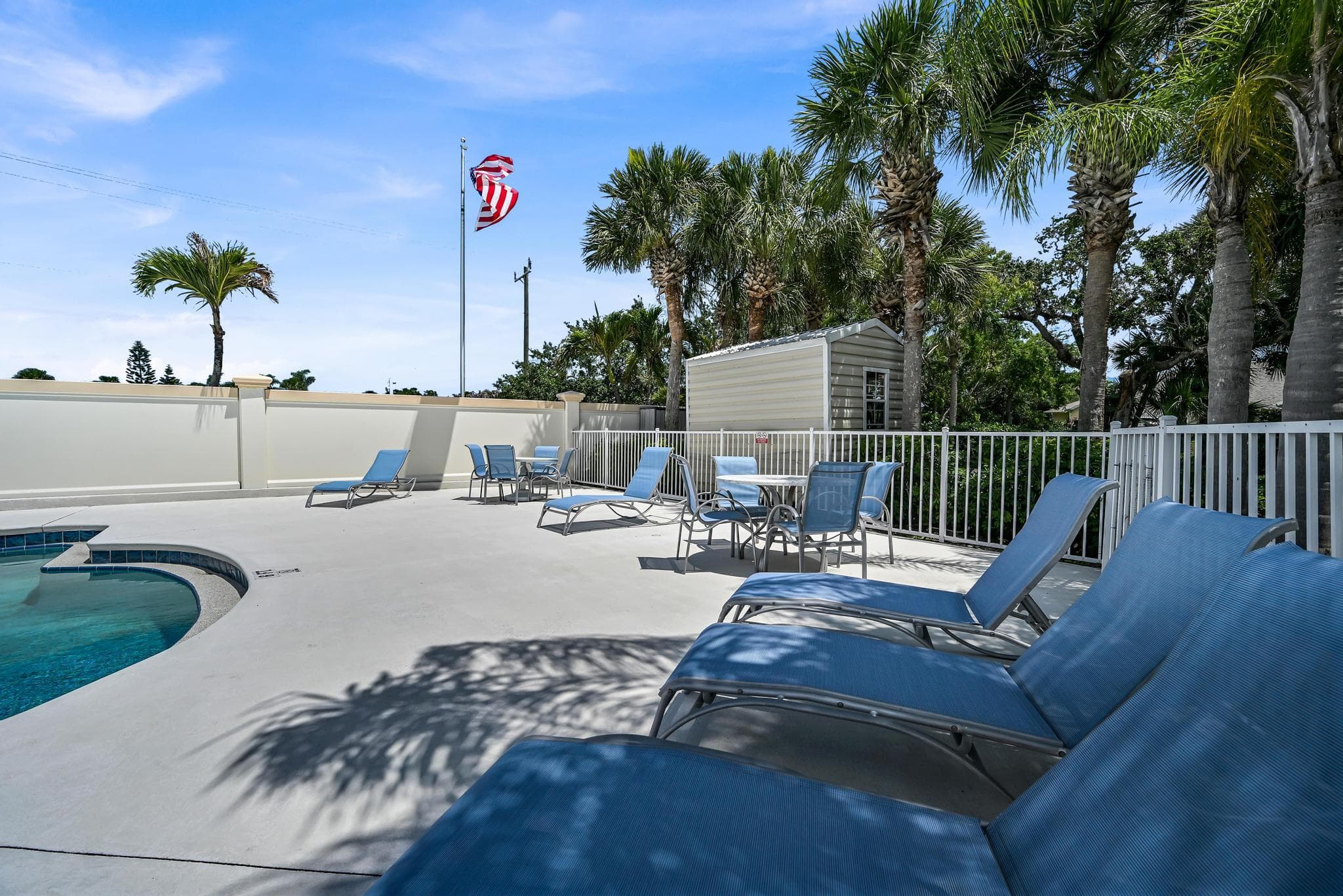 568 7th Square, Vero Beach, FL 32962 37