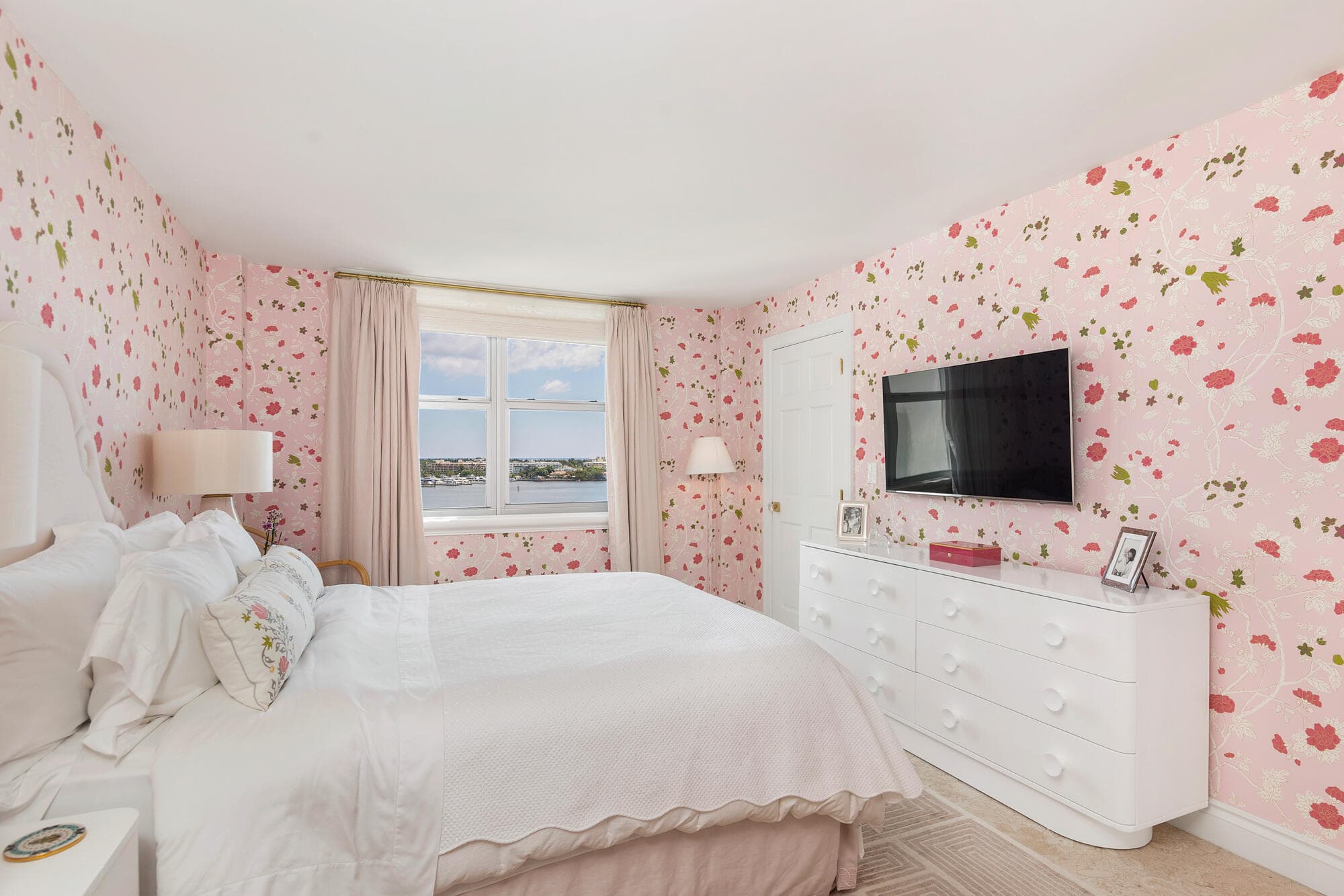 1801 S Flagler Drive 1007, West Palm Beach, FL 33401 23