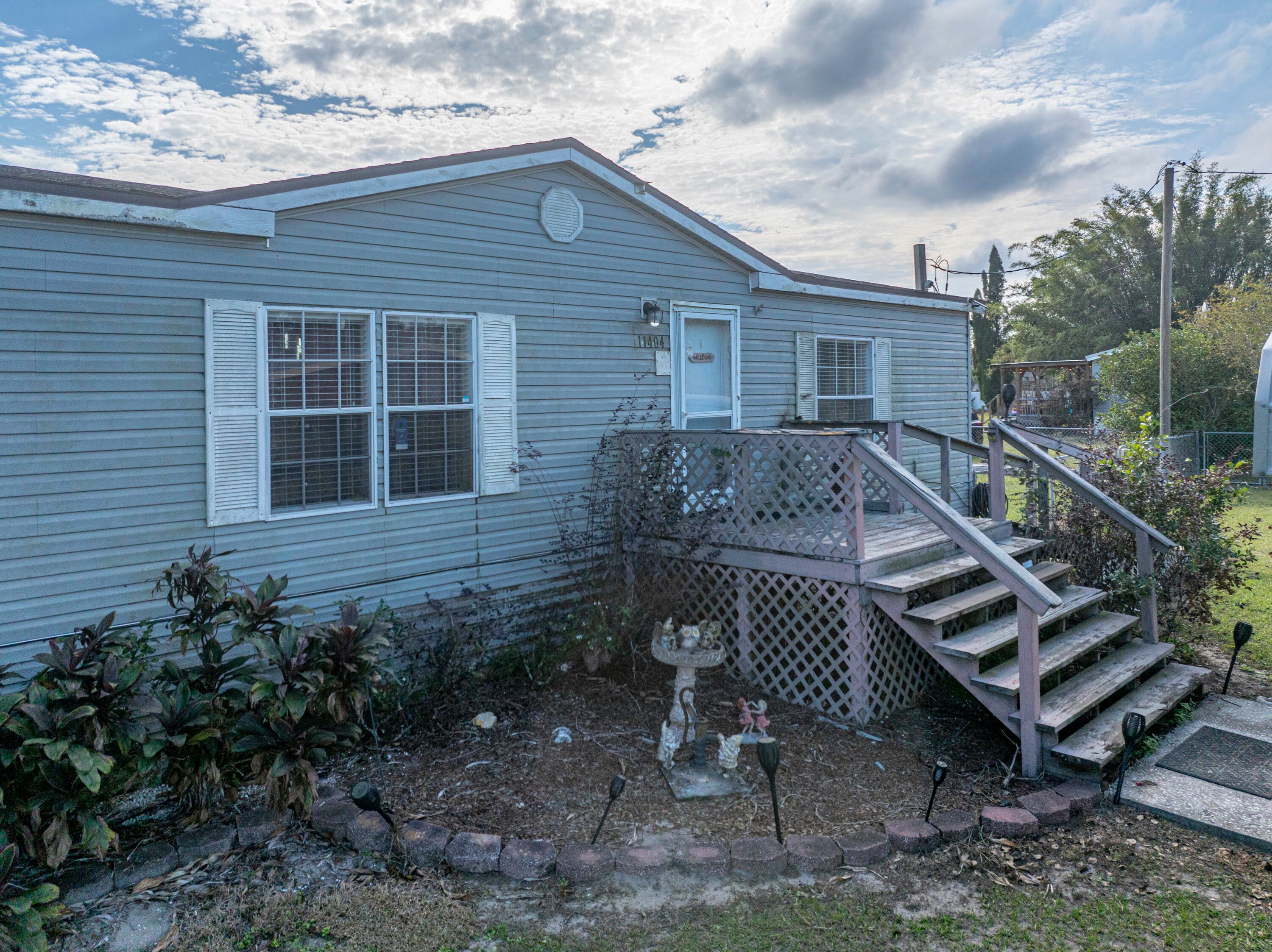 11404 Lithia Pinecrest Road, FL 33547 9