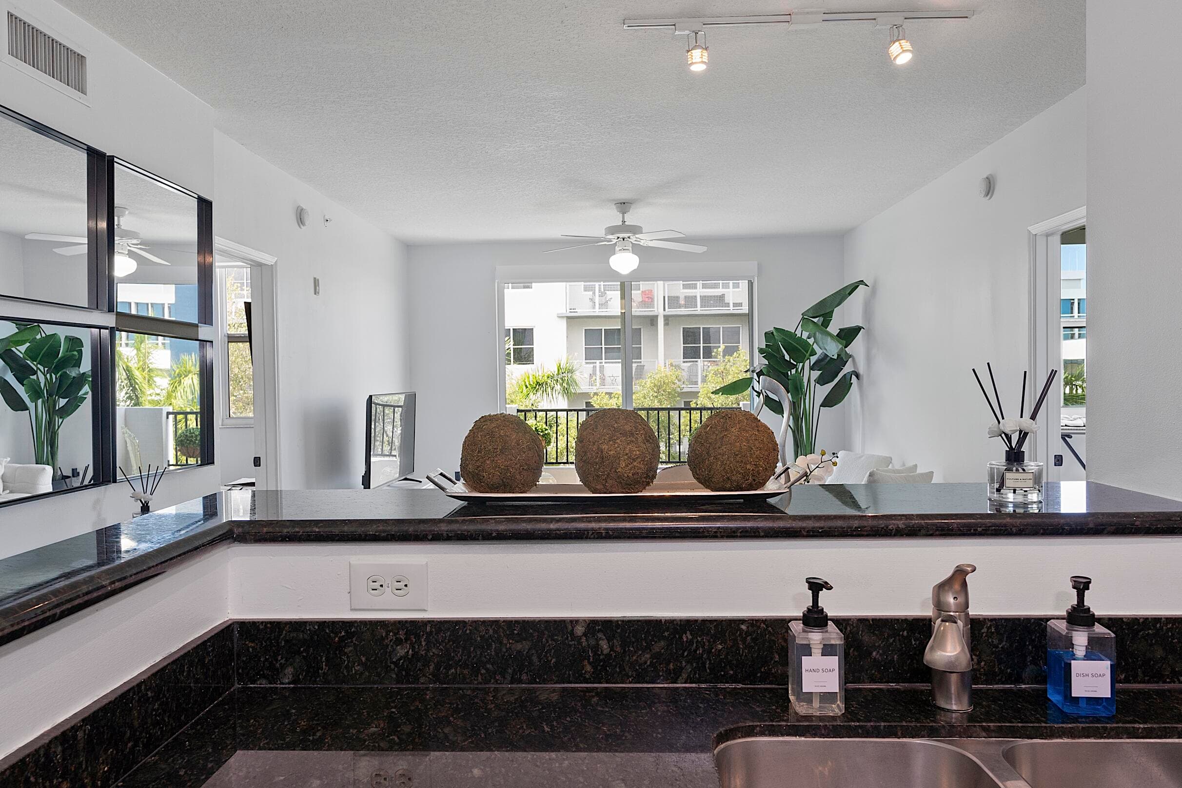 2401 NE 65th Street 502, Fort Lauderdale, FL 33308 29
