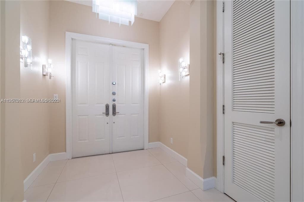 3121 NE 26th Street, Fort Lauderdale, FL 33305 3