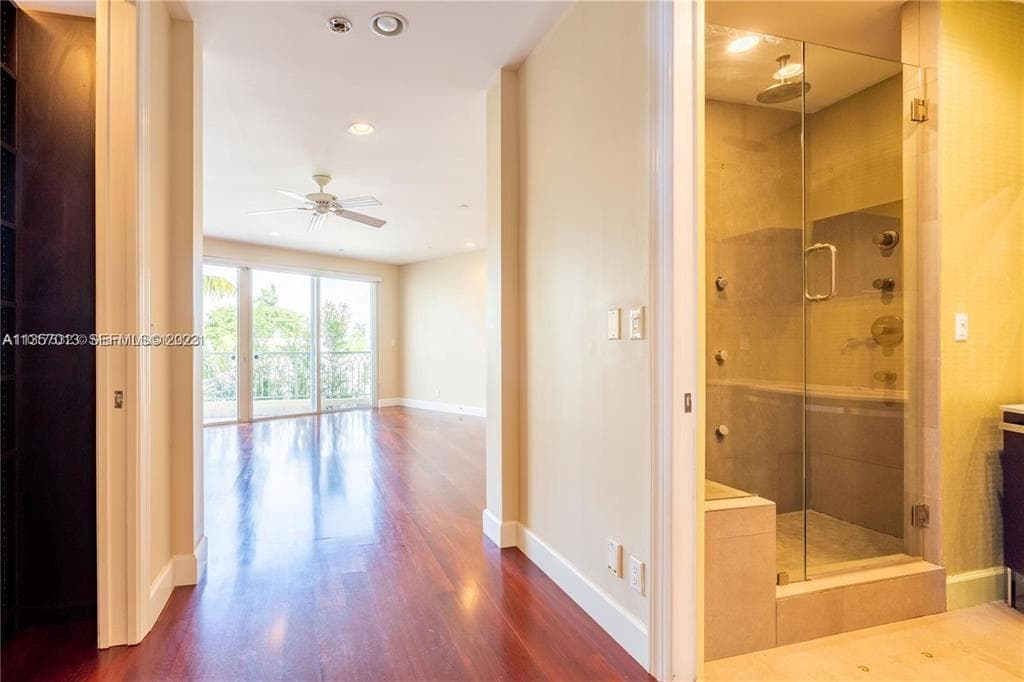 3121 NE 26th Street, Fort Lauderdale, FL 33305 11