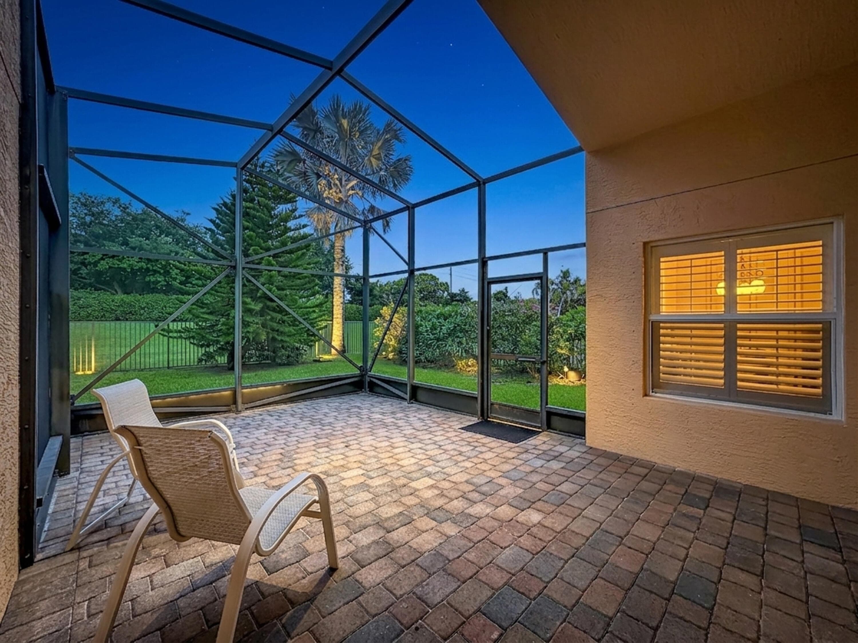 2045 Grey Falcon Circle SW, Vero Beach, FL 32962 29