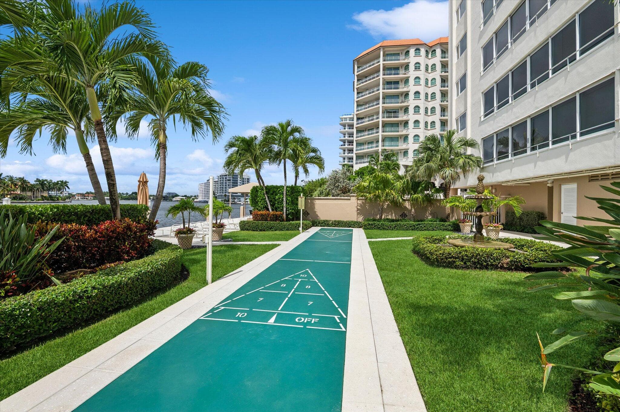 215 N Birch Road A2, Fort Lauderdale, FL 33304 20