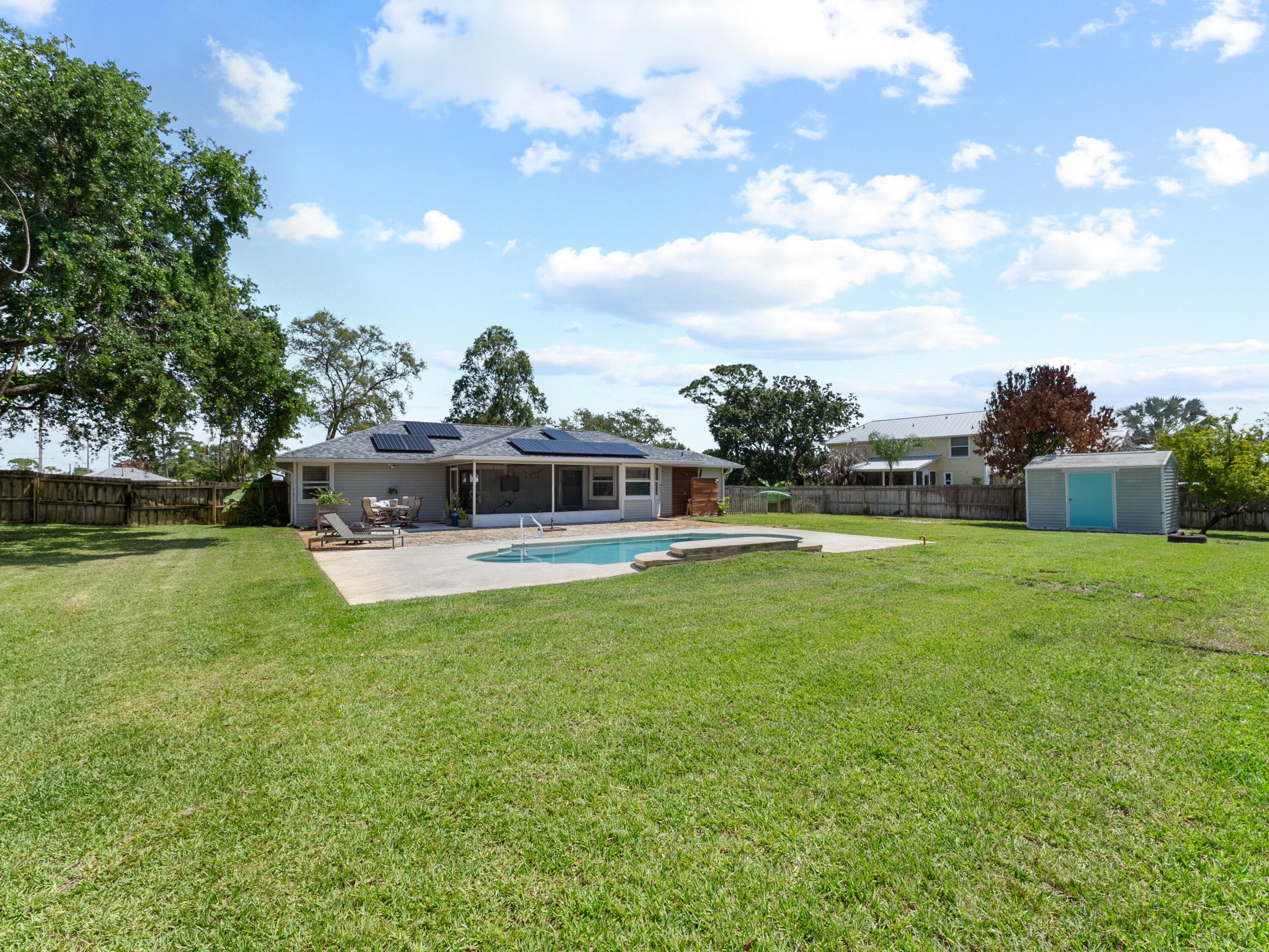 698 Fischer Drive, Sebastian, FL 32958 24