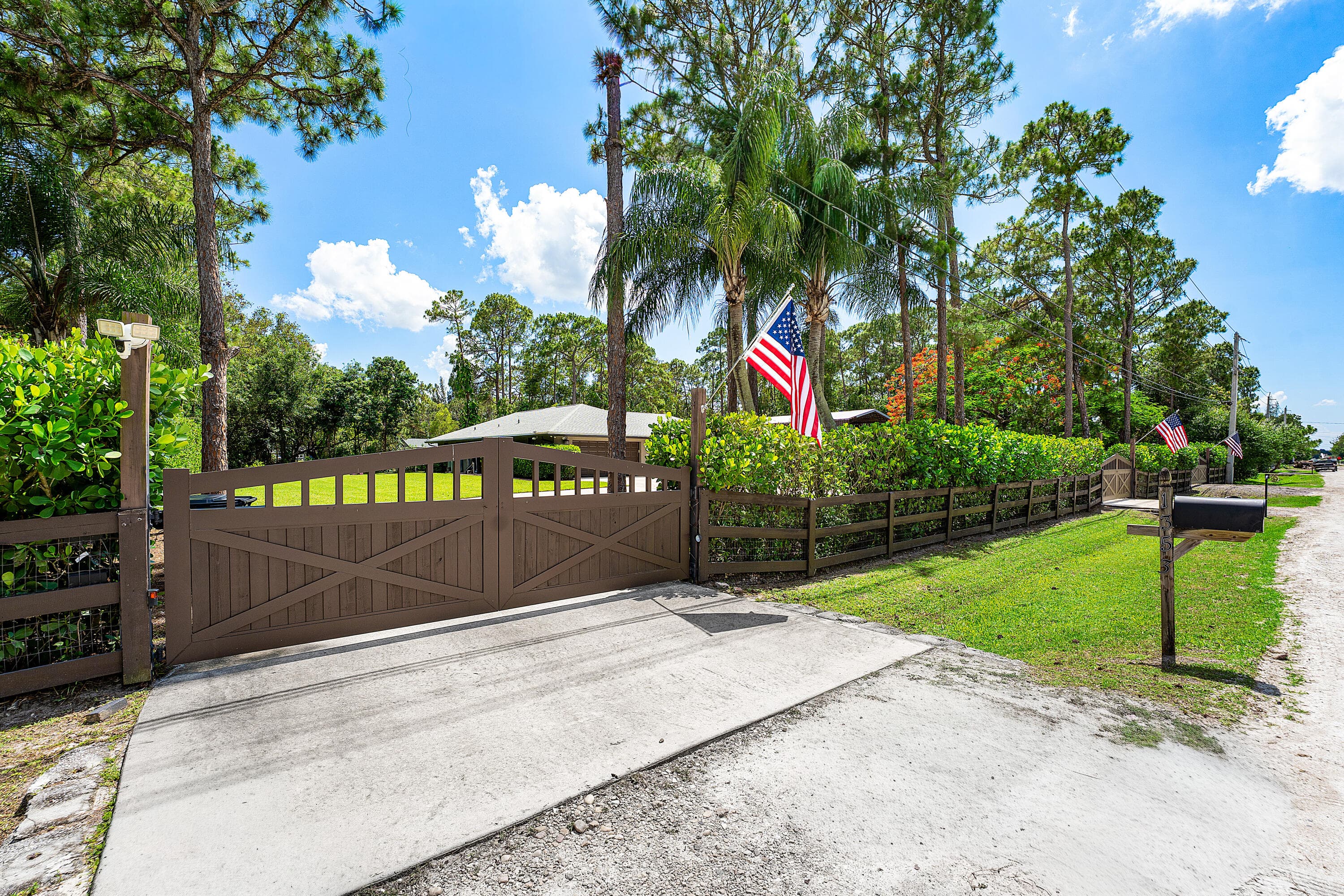 13530 59th Court N, Loxahatchee, FL 33411 5