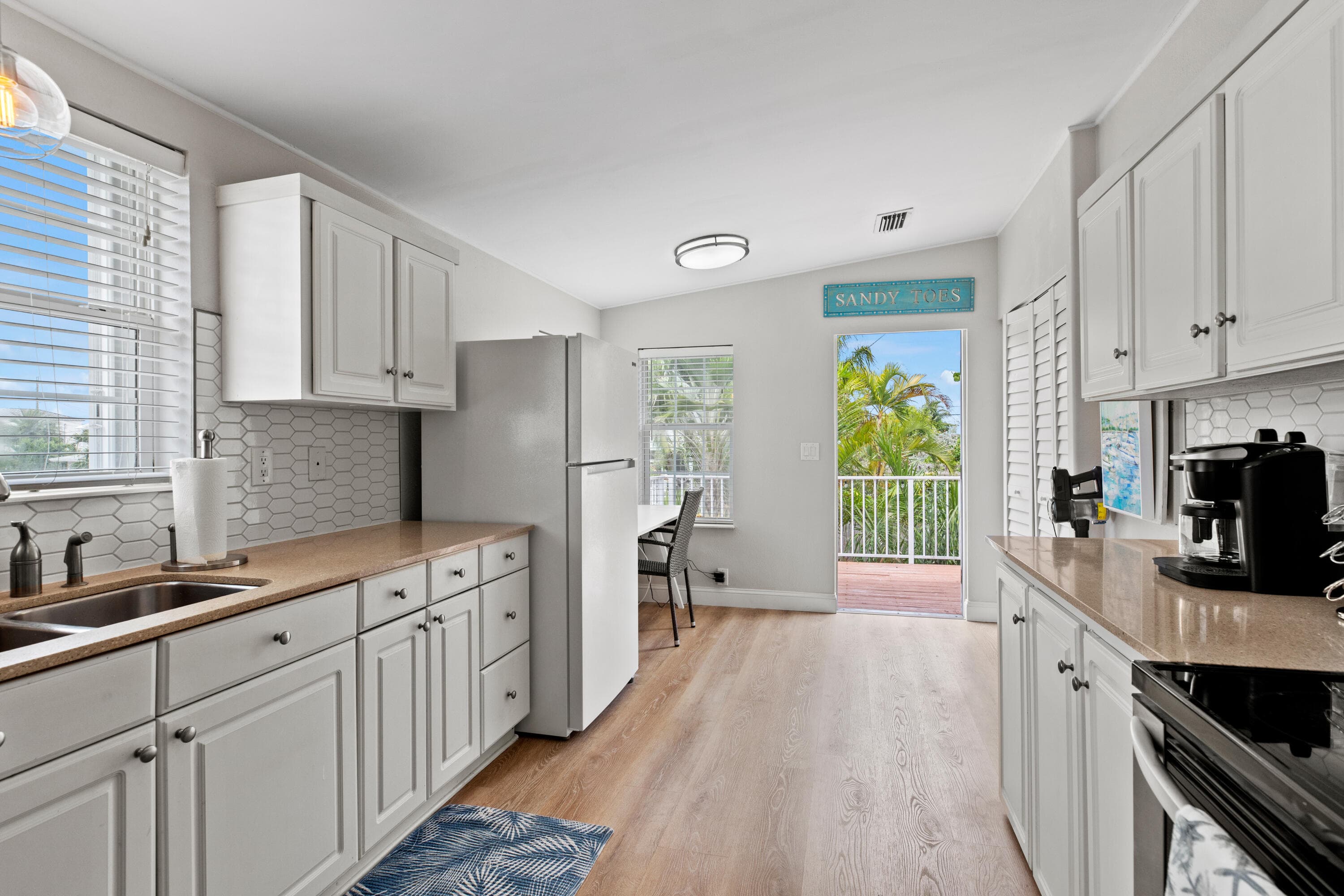 915 80th Street, Marathon, FL 33050 11