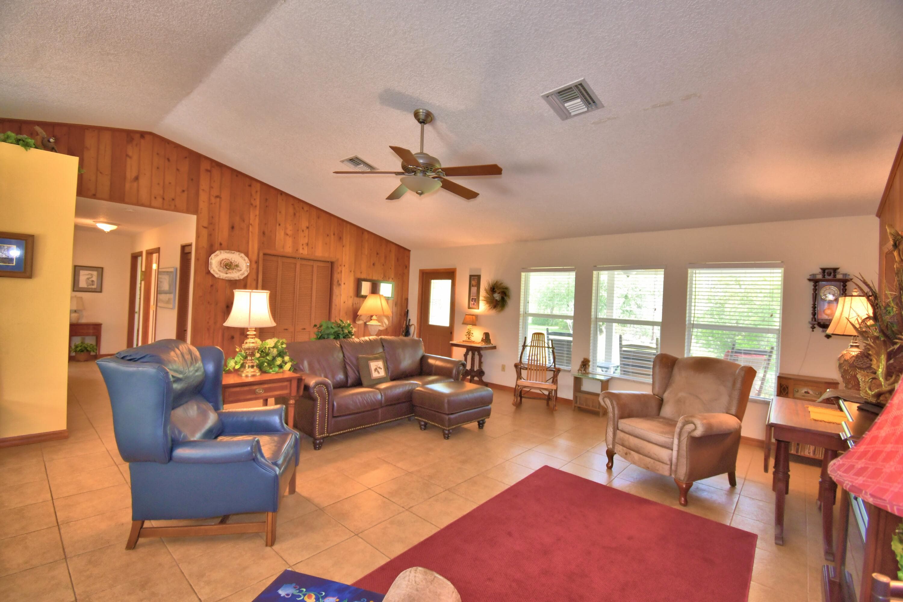 32801 US Hwy 441 N, Okeechobee, FL 34972 5