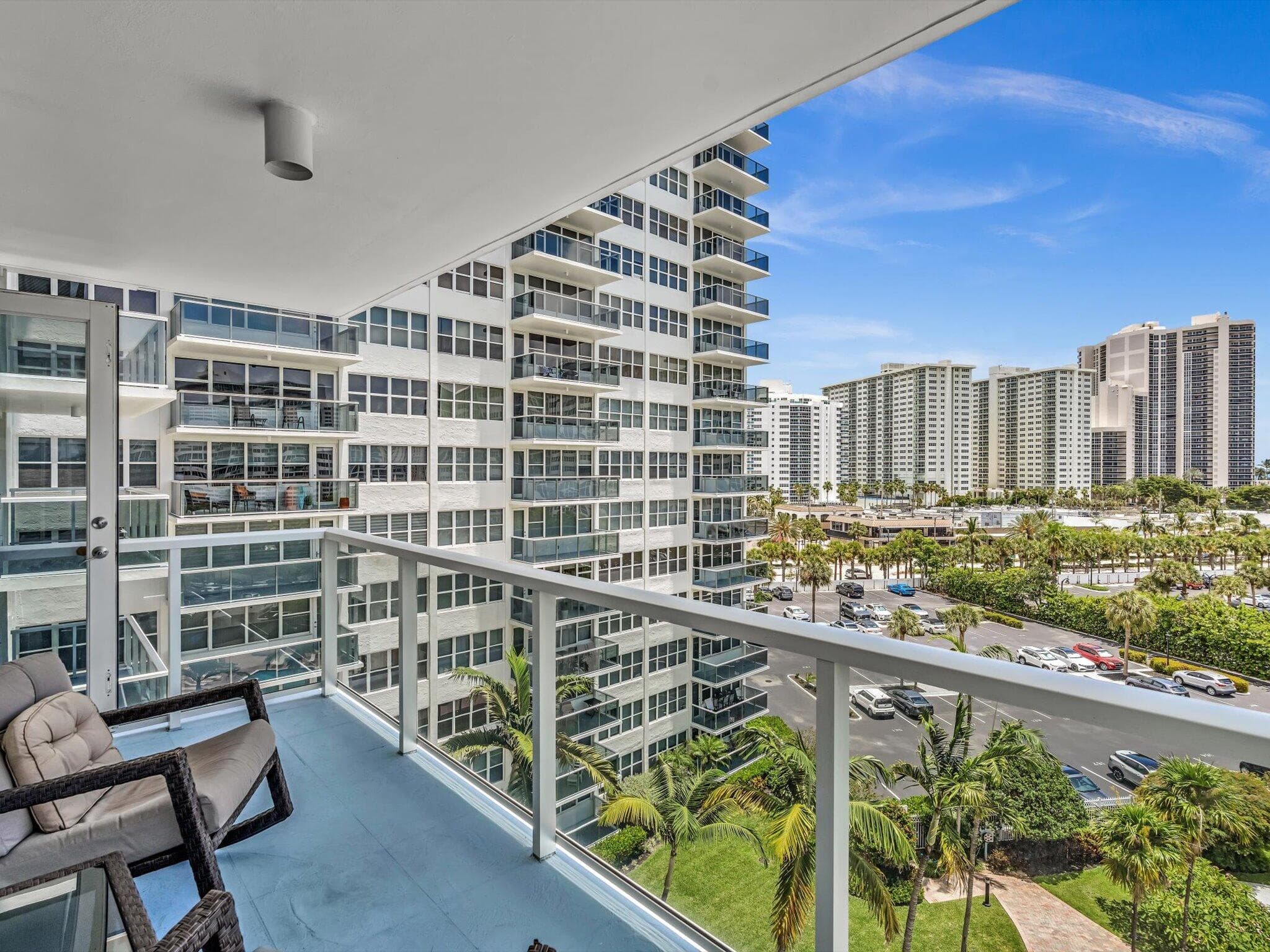 3300 NE 36th Street 721, Fort Lauderdale, FL 33308 11
