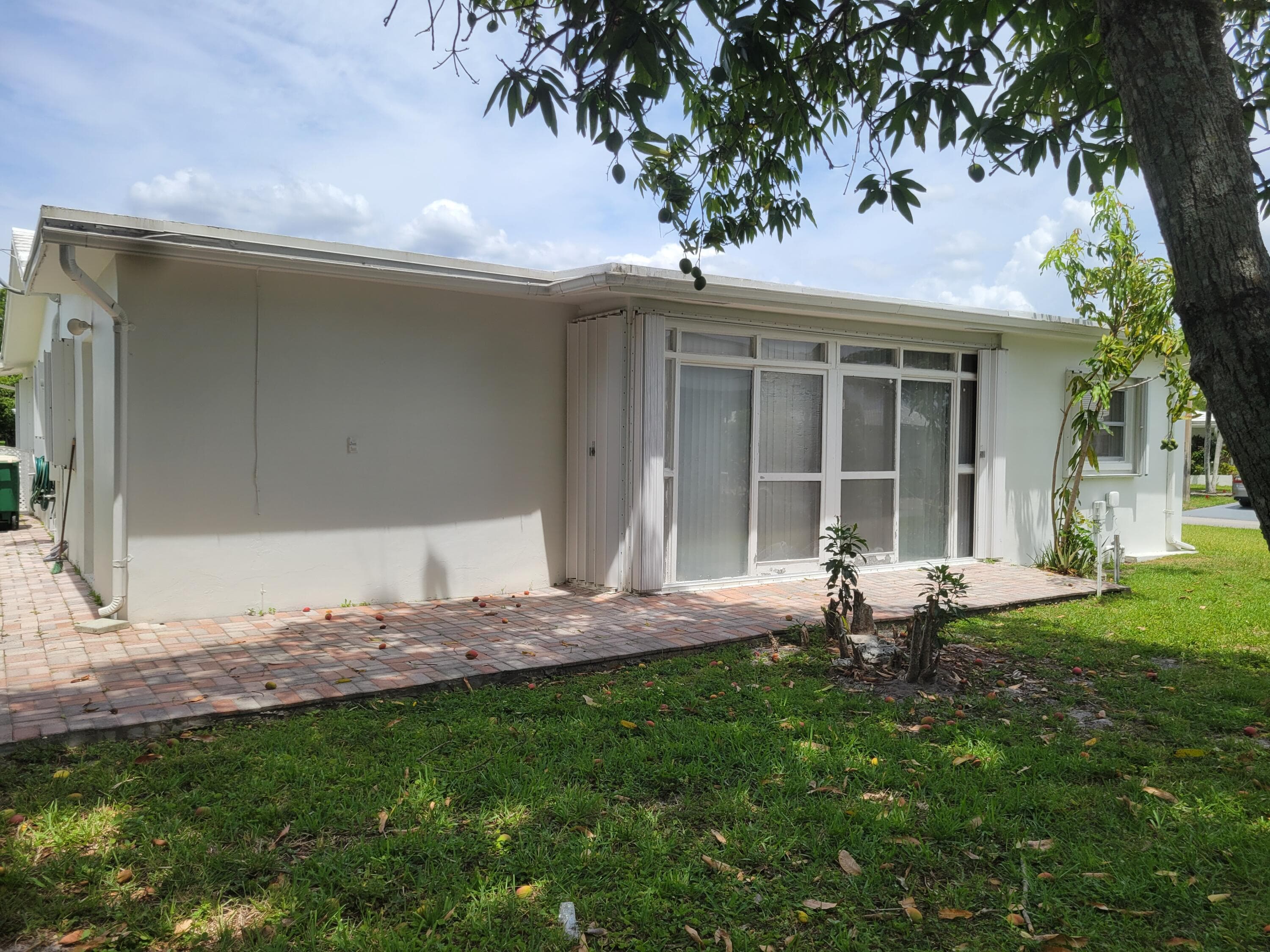 7110 NW 73rd Avenue, Tamarac, FL 33321 3