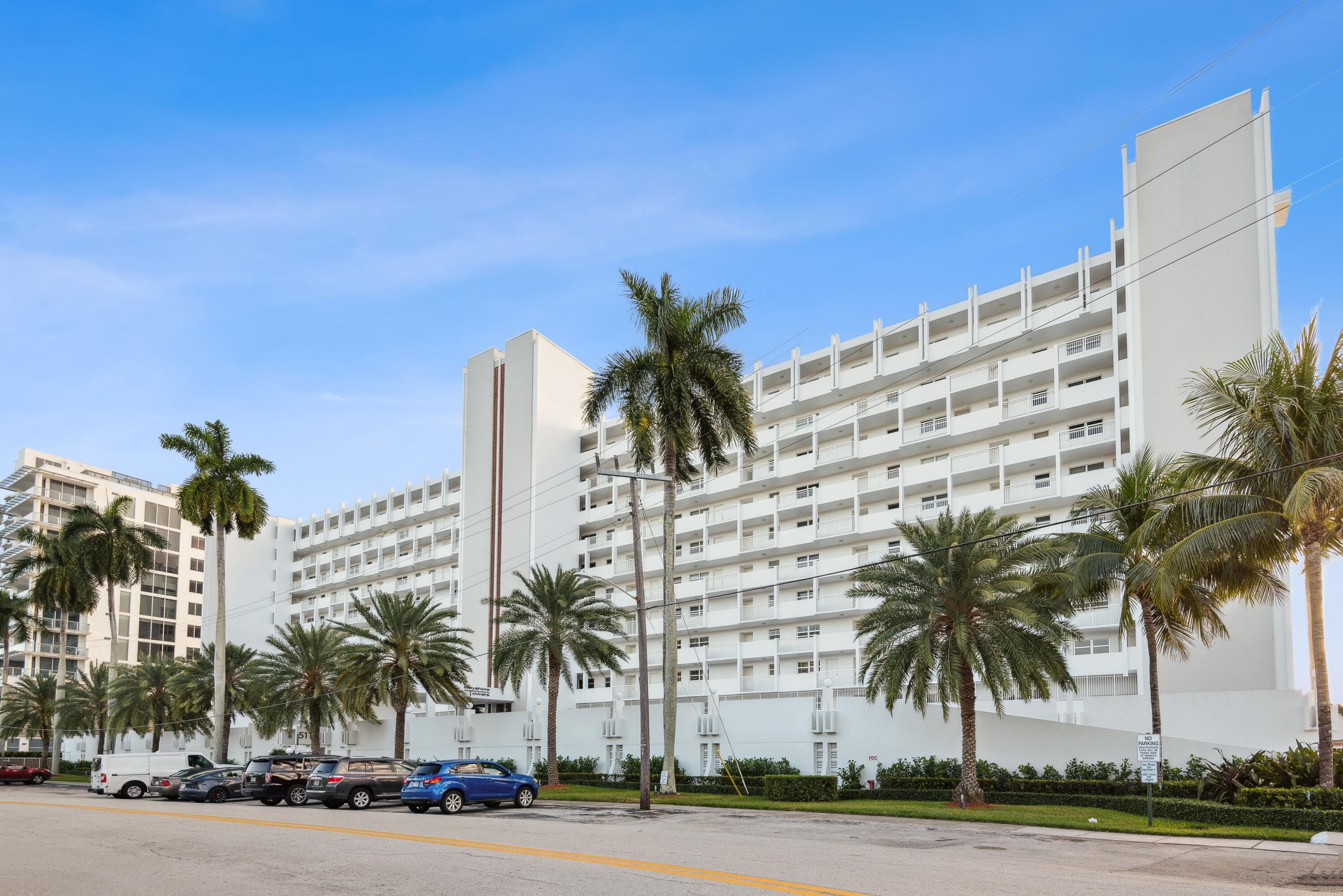511 Bayshore Drive 206, Fort Lauderdale, FL 33304 23