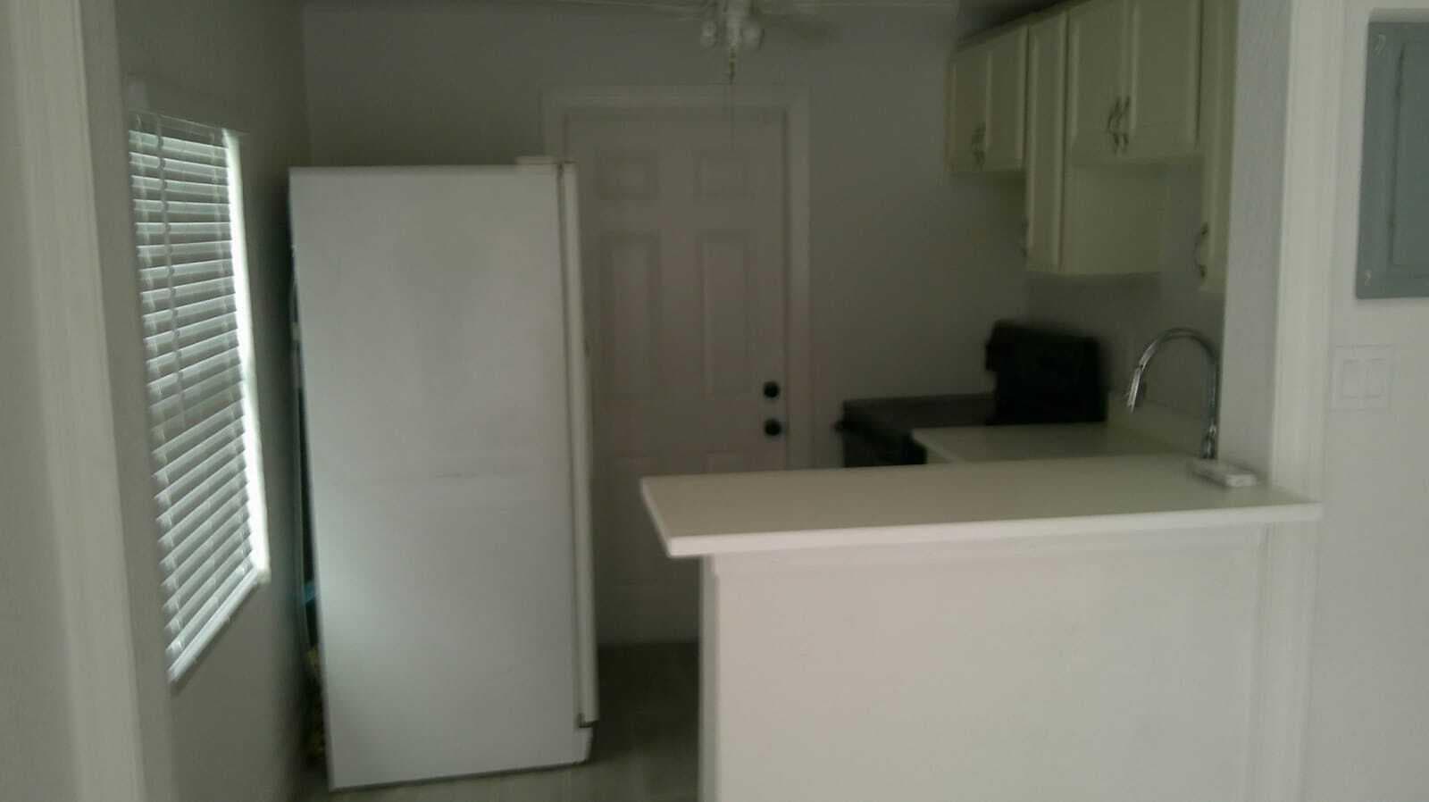 900 W 9th Street, Riviera Beach, FL 33404 17