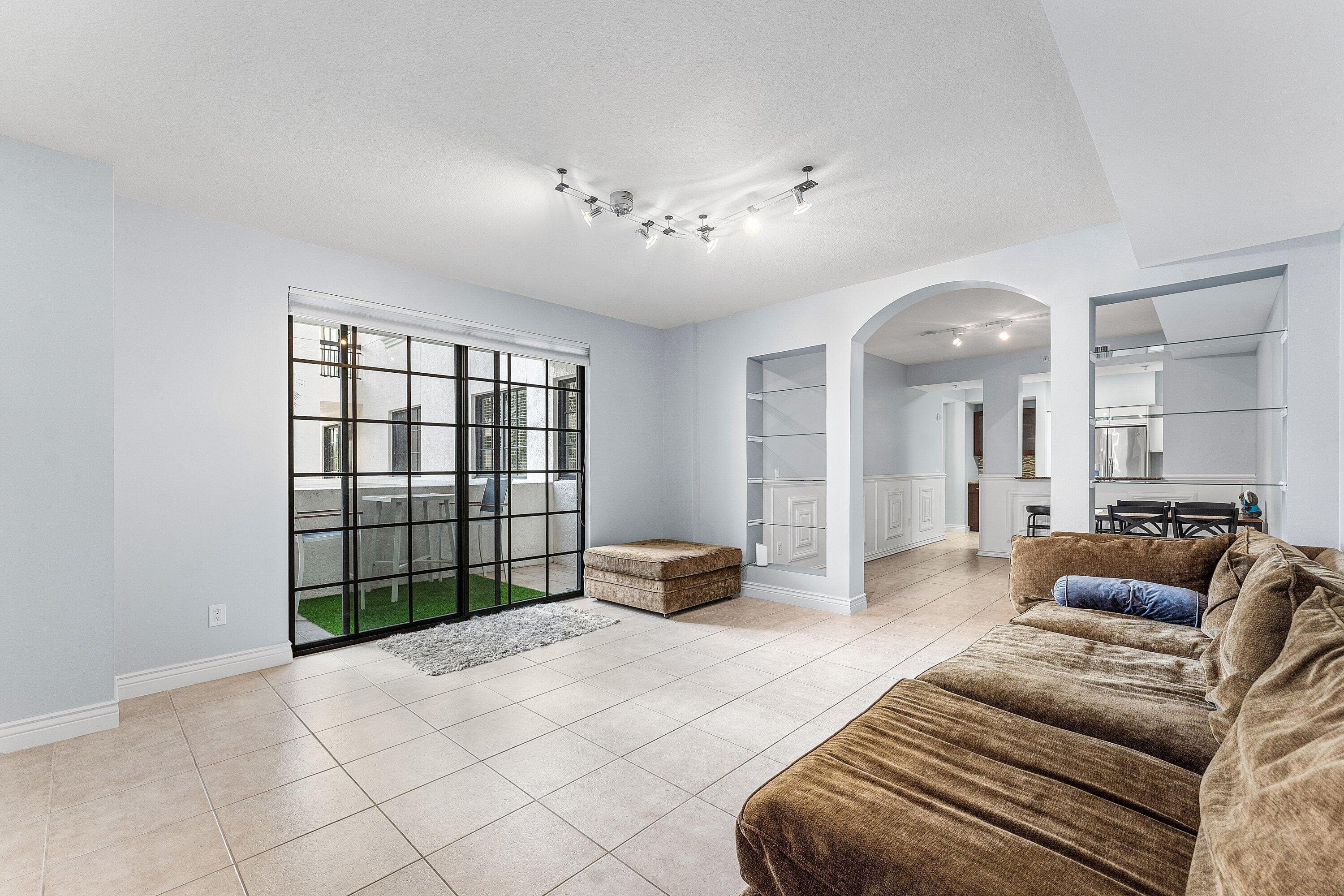 233 S Federal Highway 308, Boca Raton, FL 33432