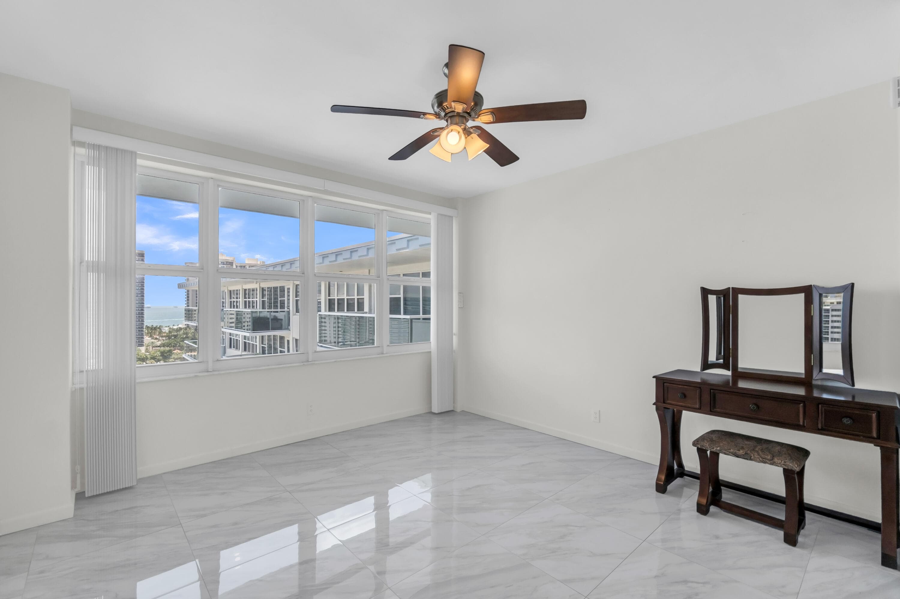 3300 NE 36th Street 1711, Fort Lauderdale, FL 33308 24