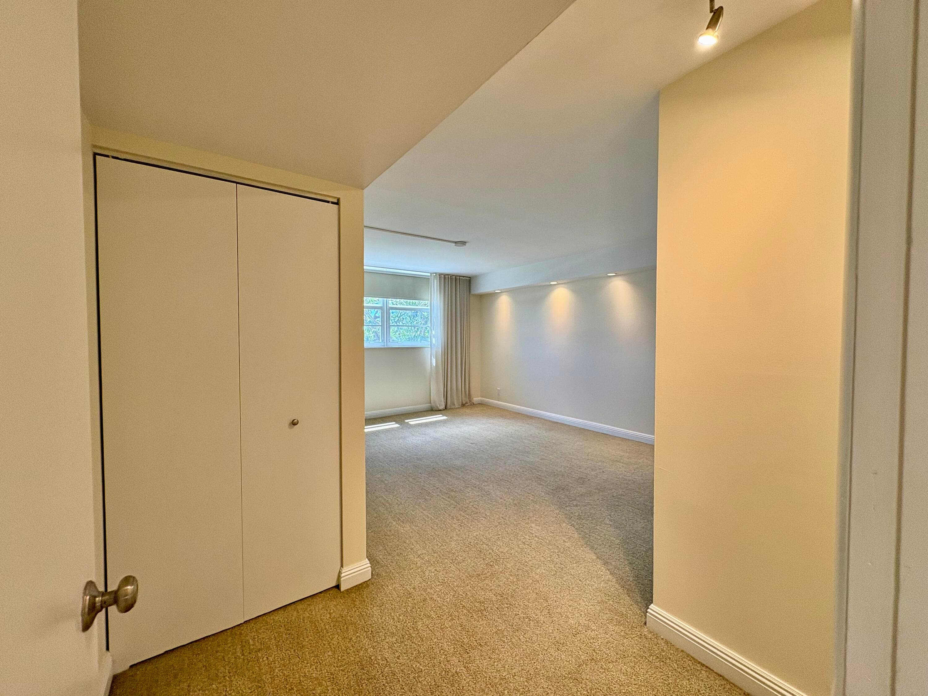5700 NW 2nd Avenue 203, Boca Raton, FL 33487 14