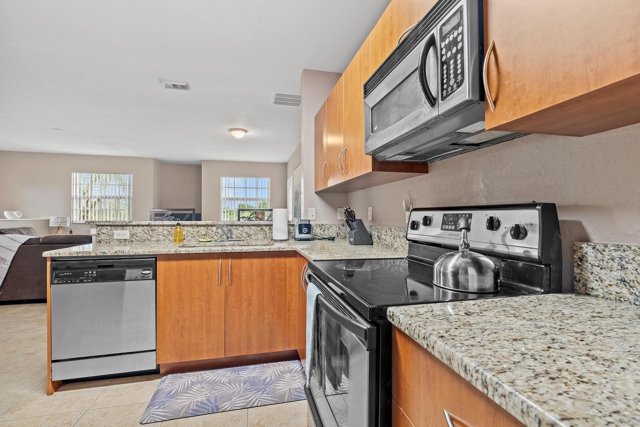 152 SW Peacock Boulevard 27-203, Port St. Lucie, FL 34986 11