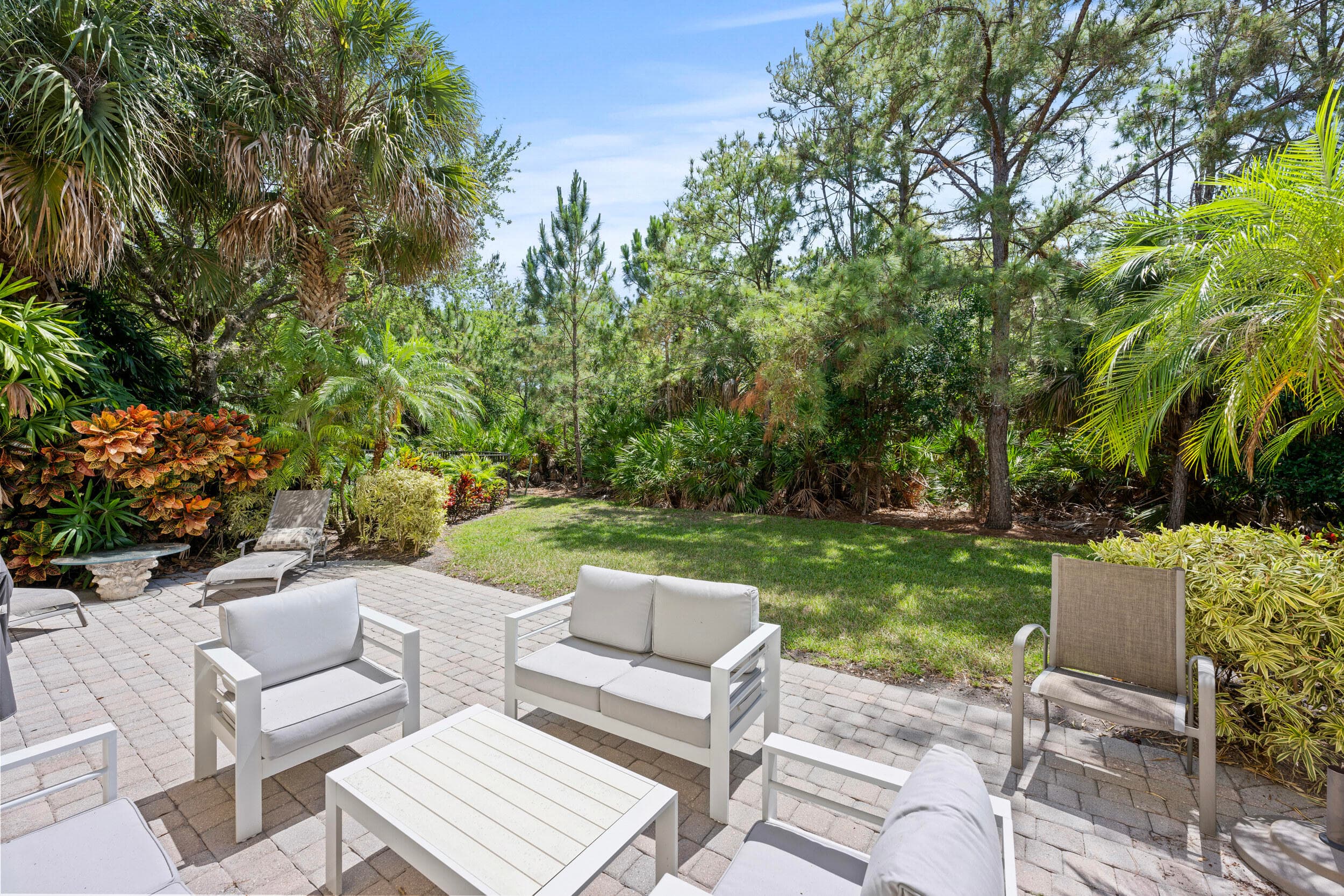 1043 Vintner Boulevard, Palm Beach Gardens, FL 33410 11