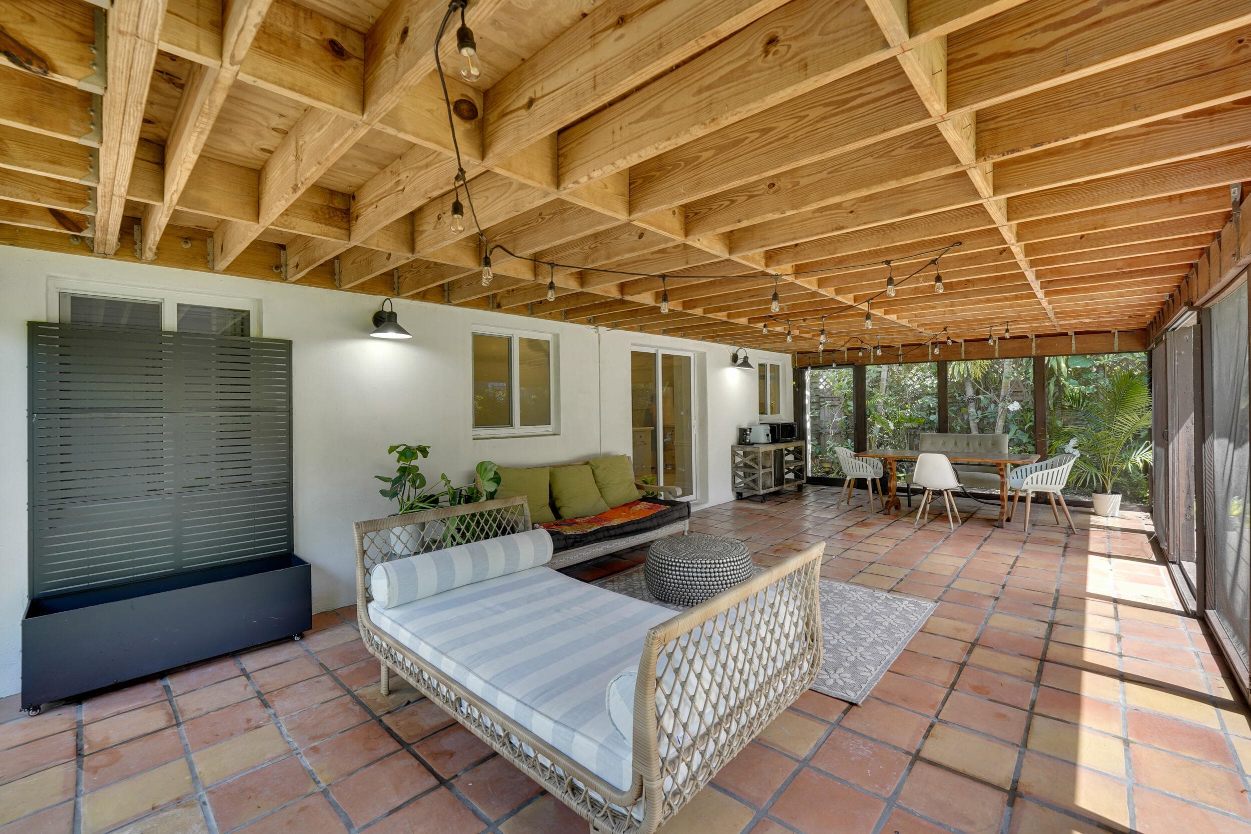 1236 NE 13th Avenue, Fort Lauderdale, FL 33304 21