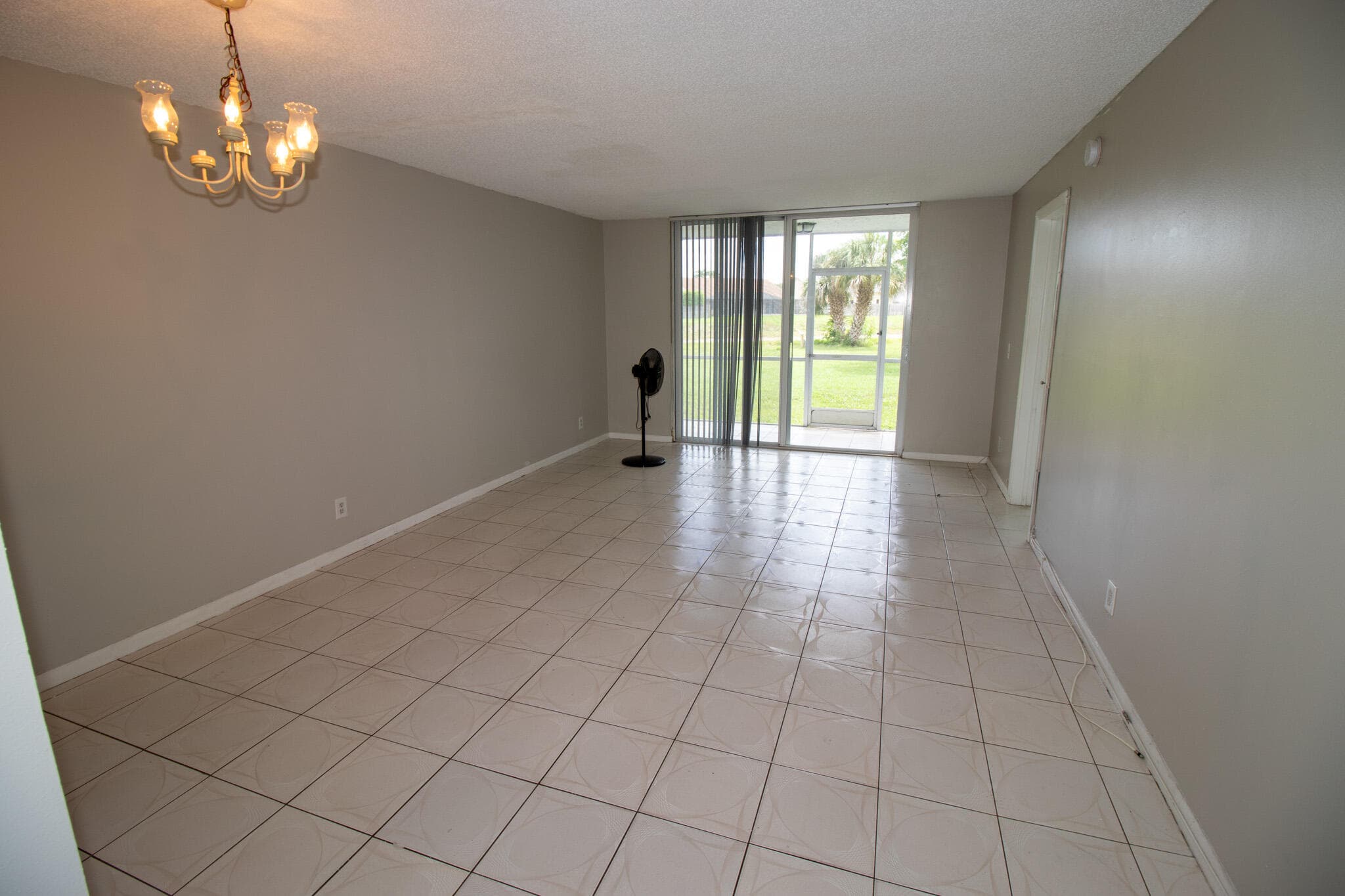 9621 Sunrise Lakes Boulevard 102, Sunrise, FL 33322 7