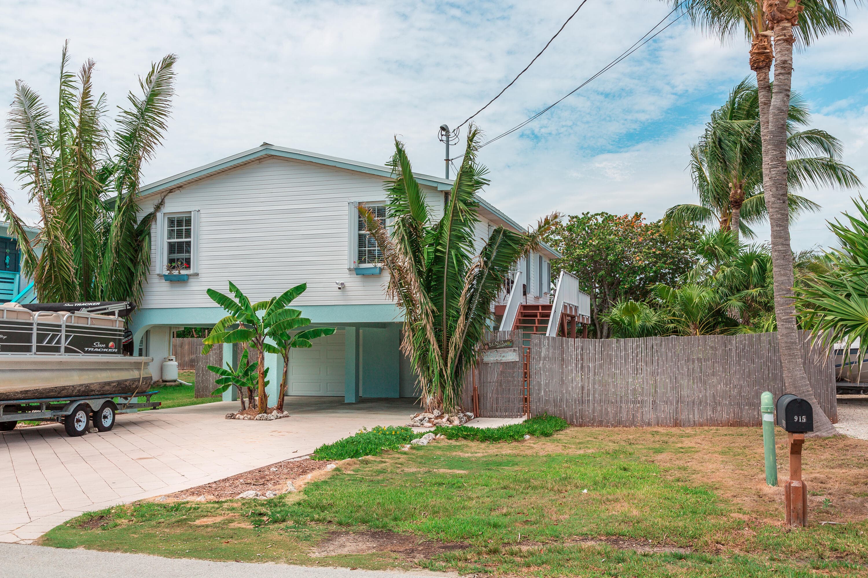 915 80th Street, Marathon, FL 33050 24