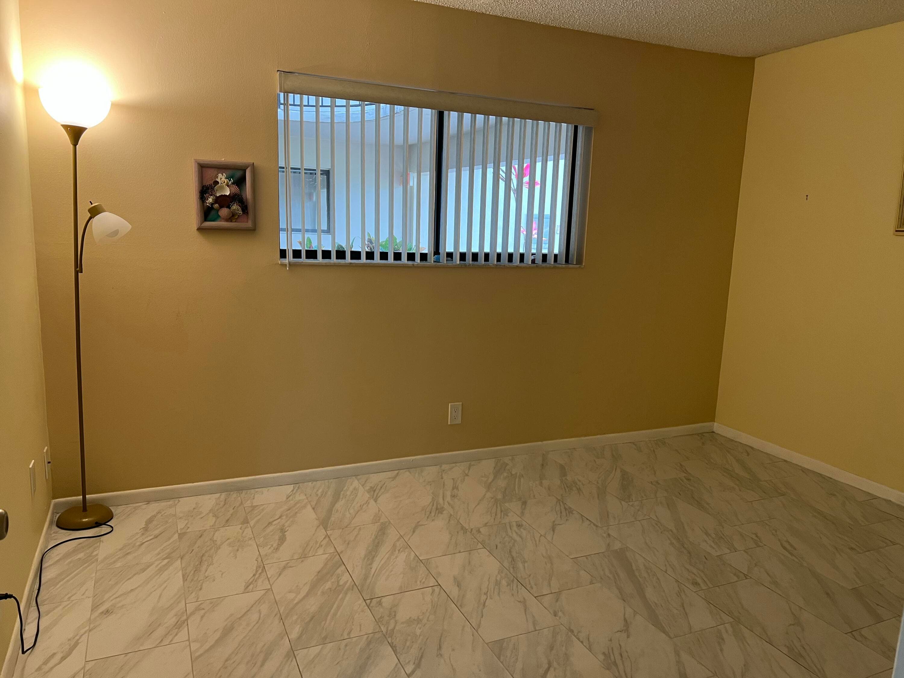 5220 Las Verdes Circle 101, Delray Beach, FL 33484 21