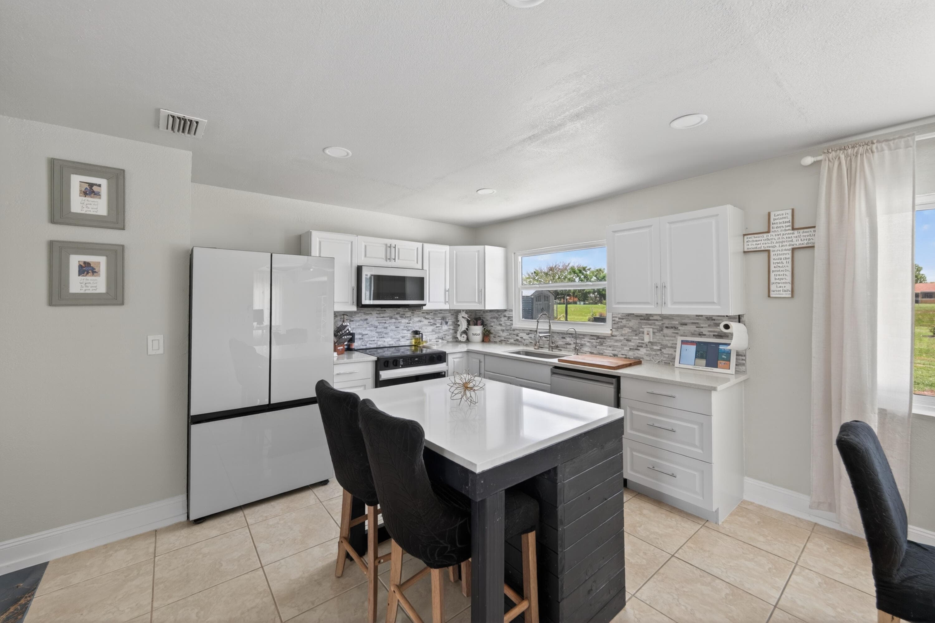 264 SW Cherryhill Road, Port St. Lucie, FL 34953 11