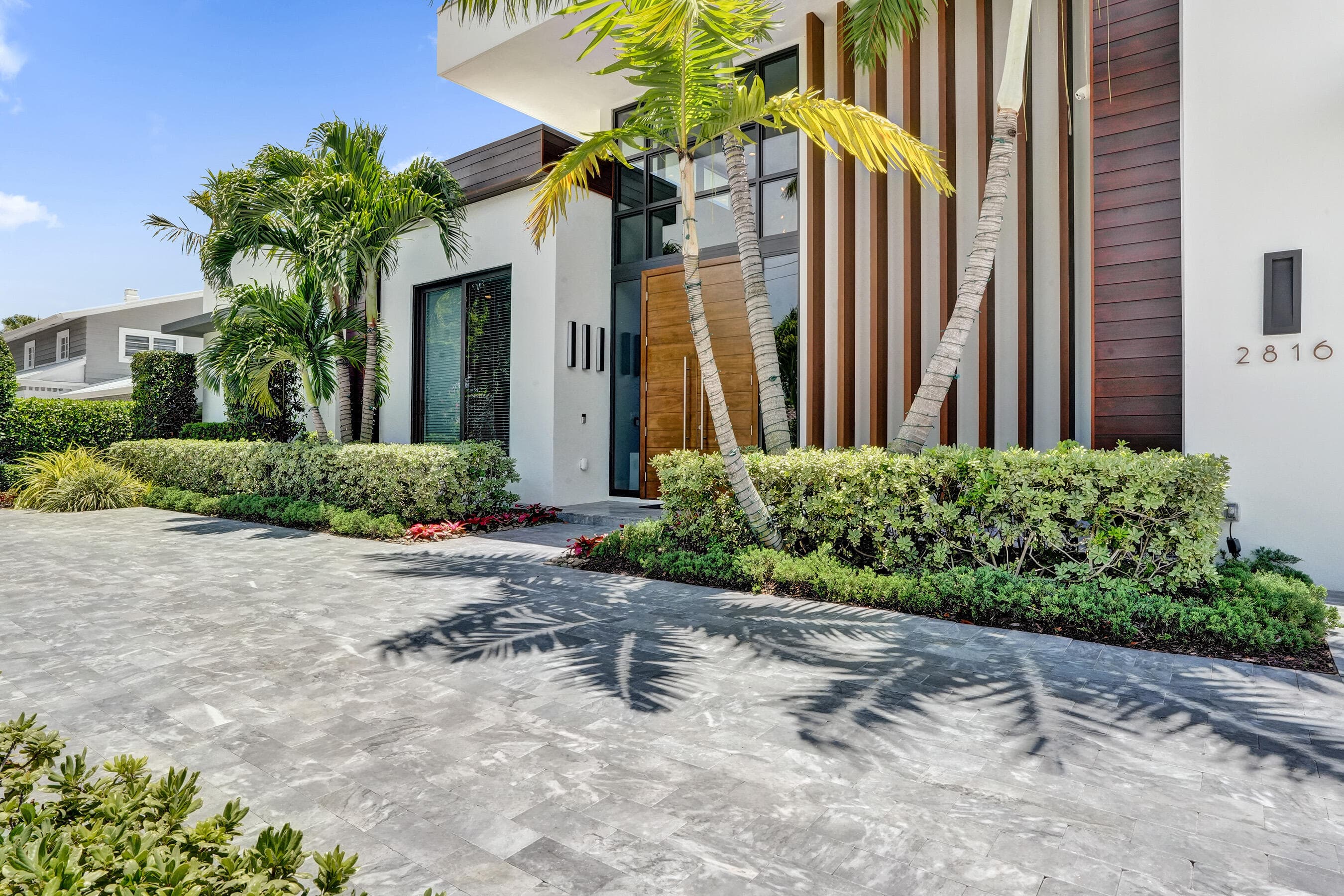 2816 NE 38th Street, Fort Lauderdale, FL 33308 89