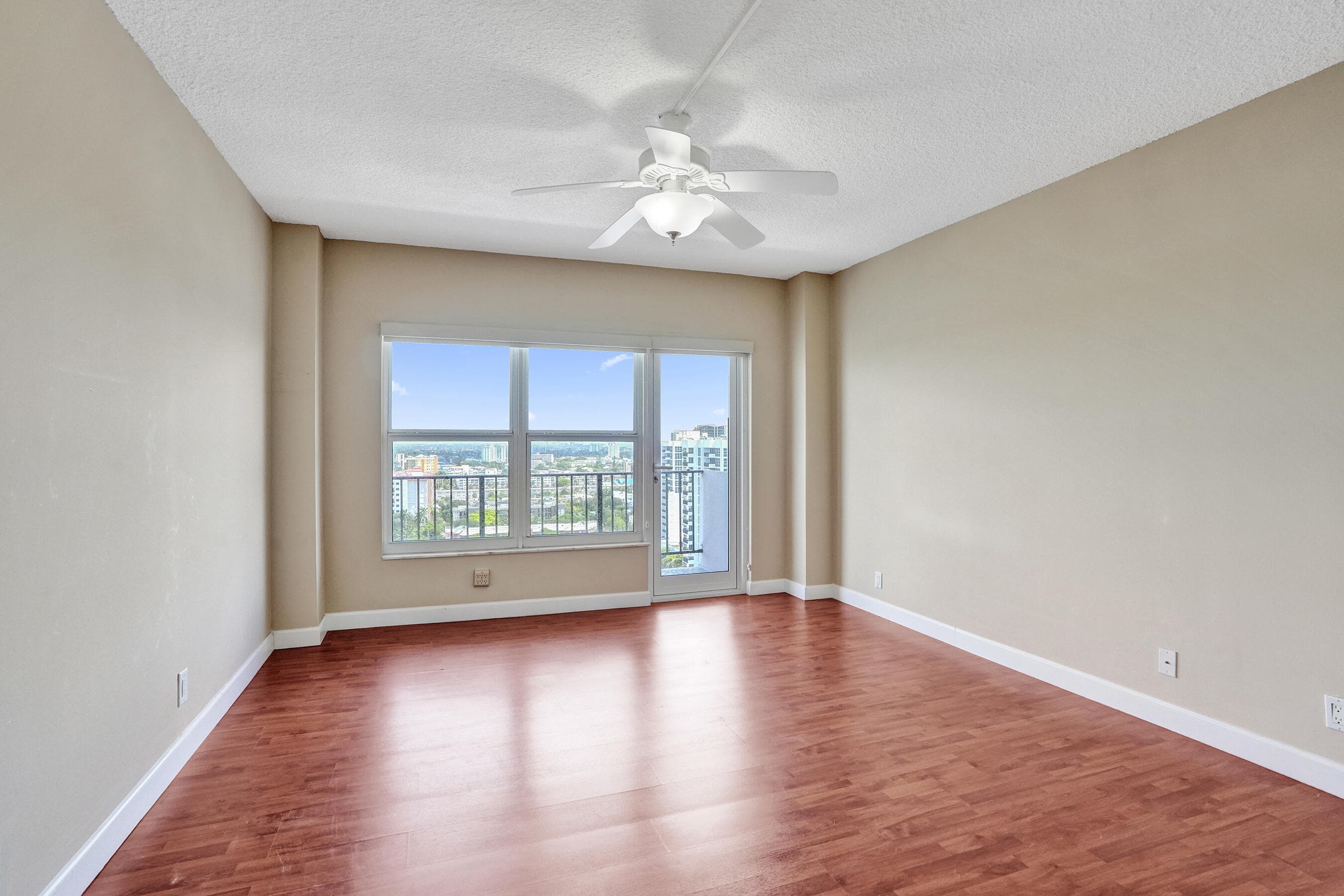 405 N Ocean Boulevard 1929, Pompano Beach, FL 33062 17