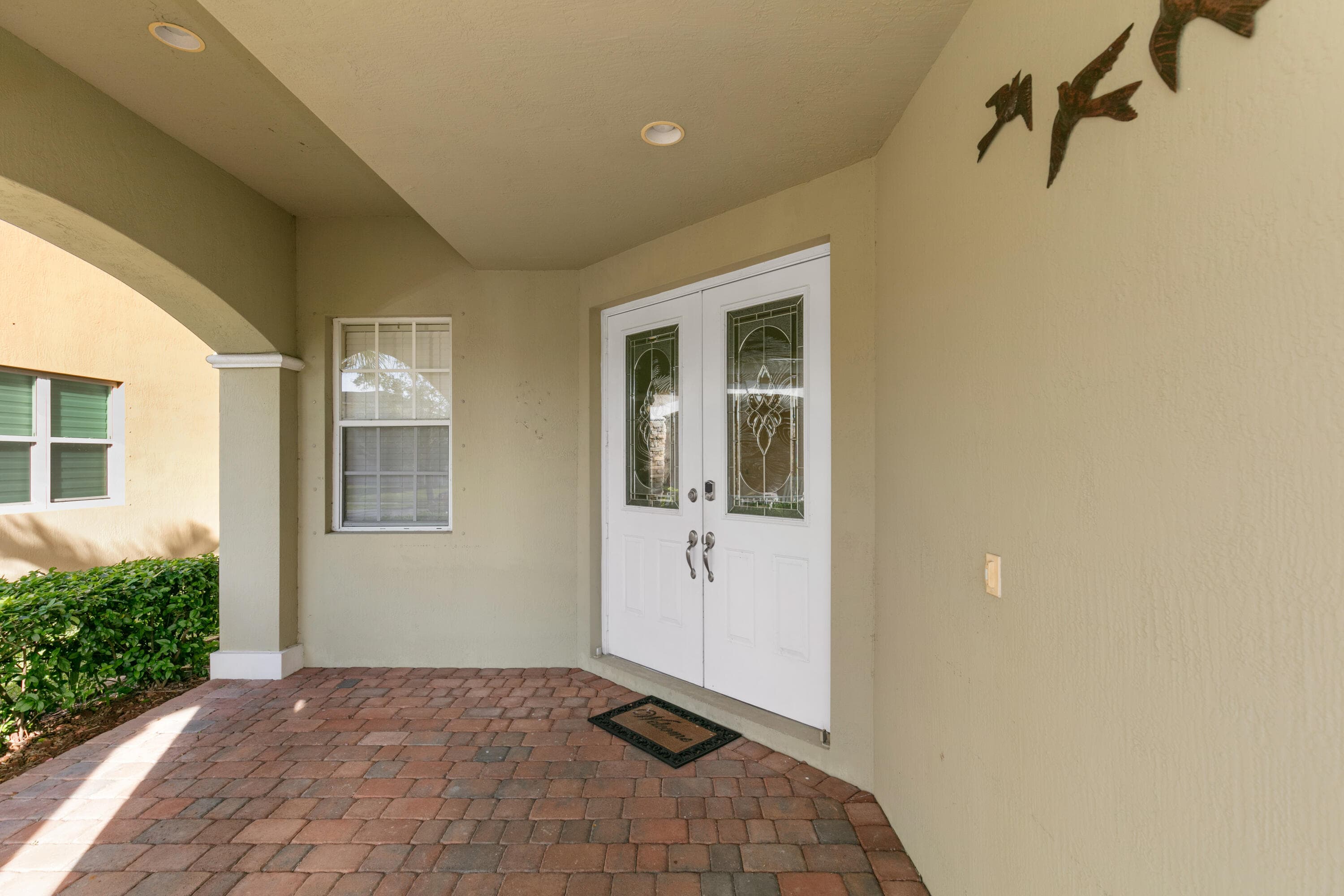 1086 NW Leonardo Circle, Port St. Lucie, FL 34986 4