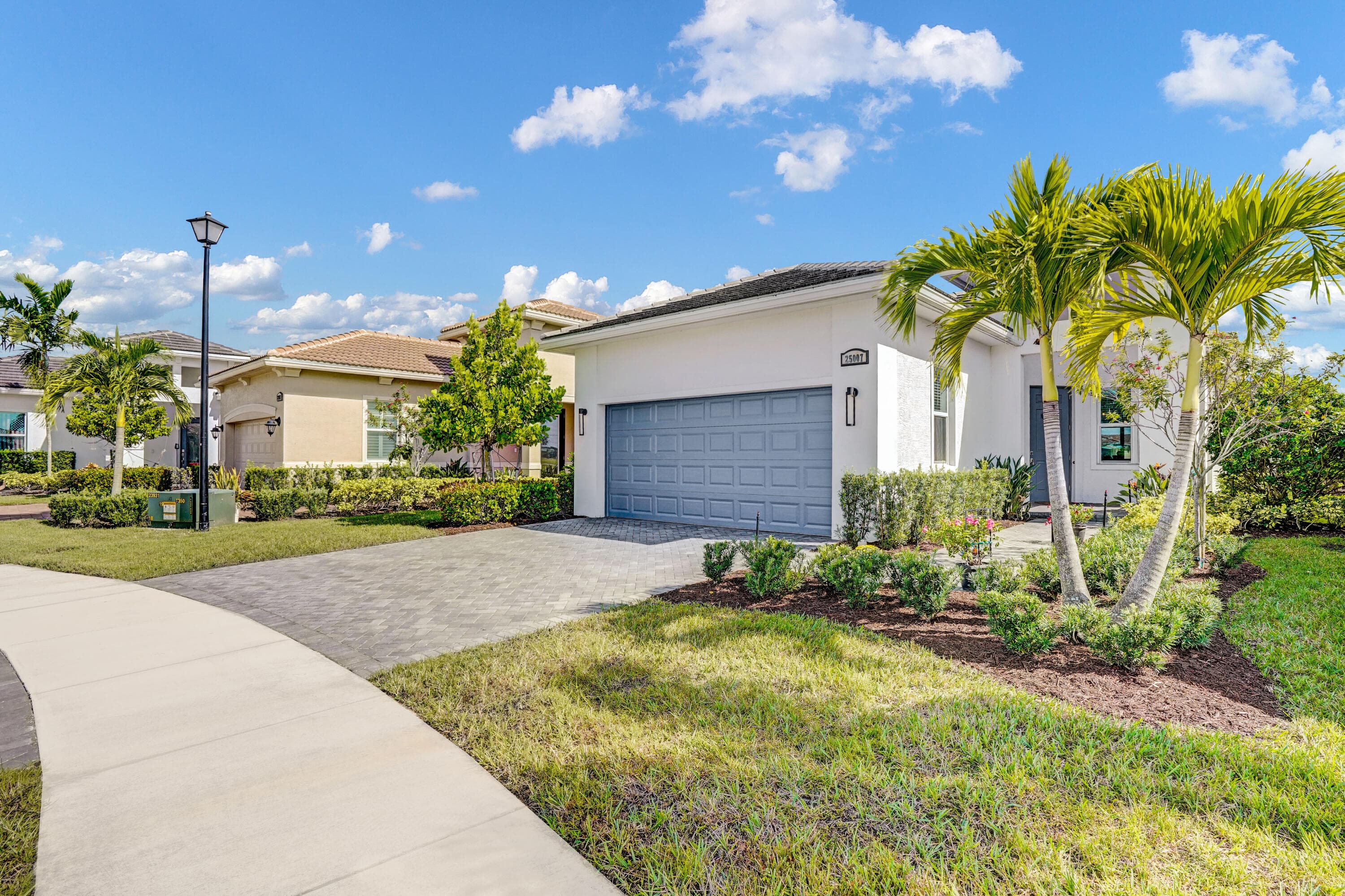 25007 SW Alberti Way, Port St. Lucie, FL 34986 4