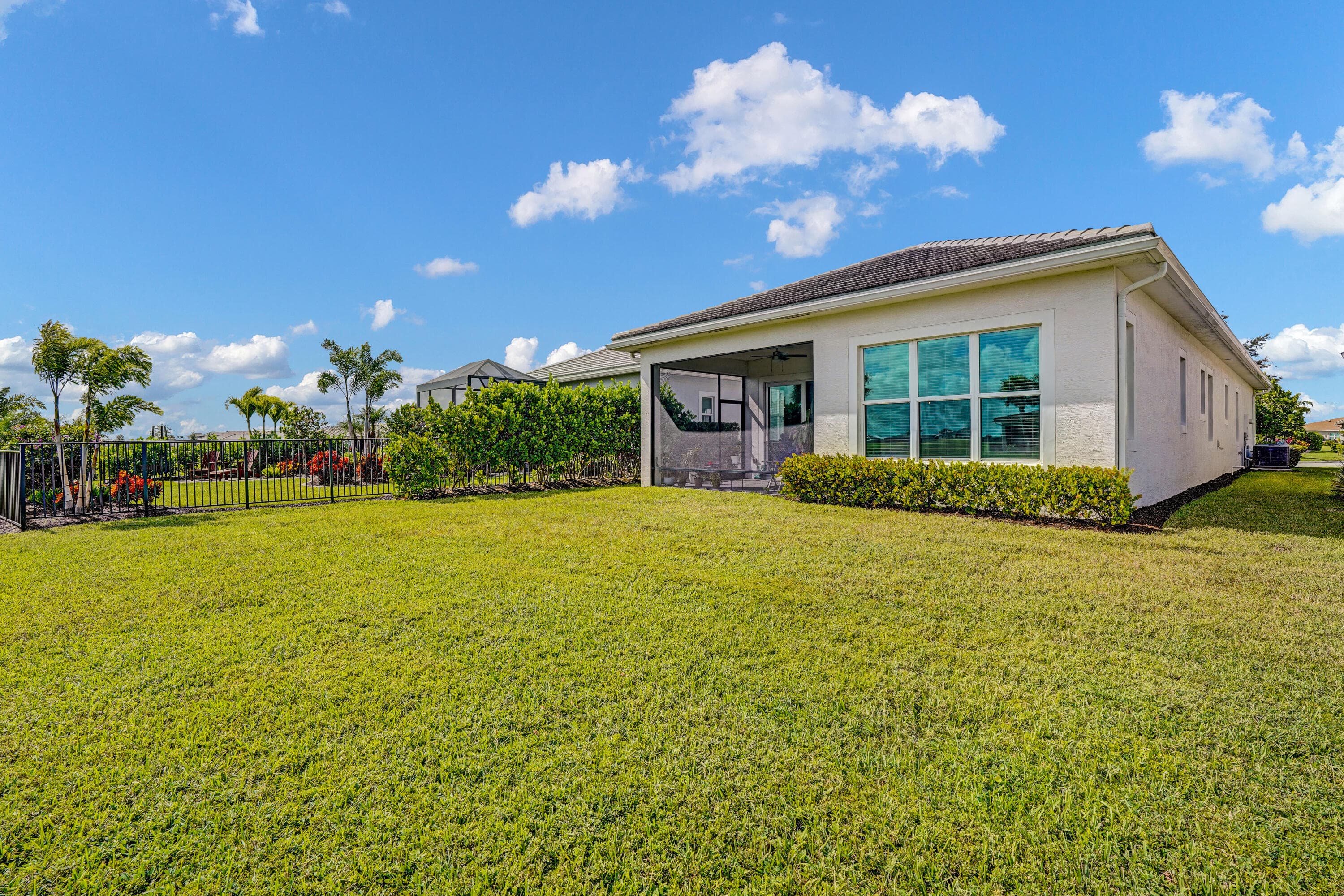 25007 SW Alberti Way, Port St. Lucie, FL 34986 5