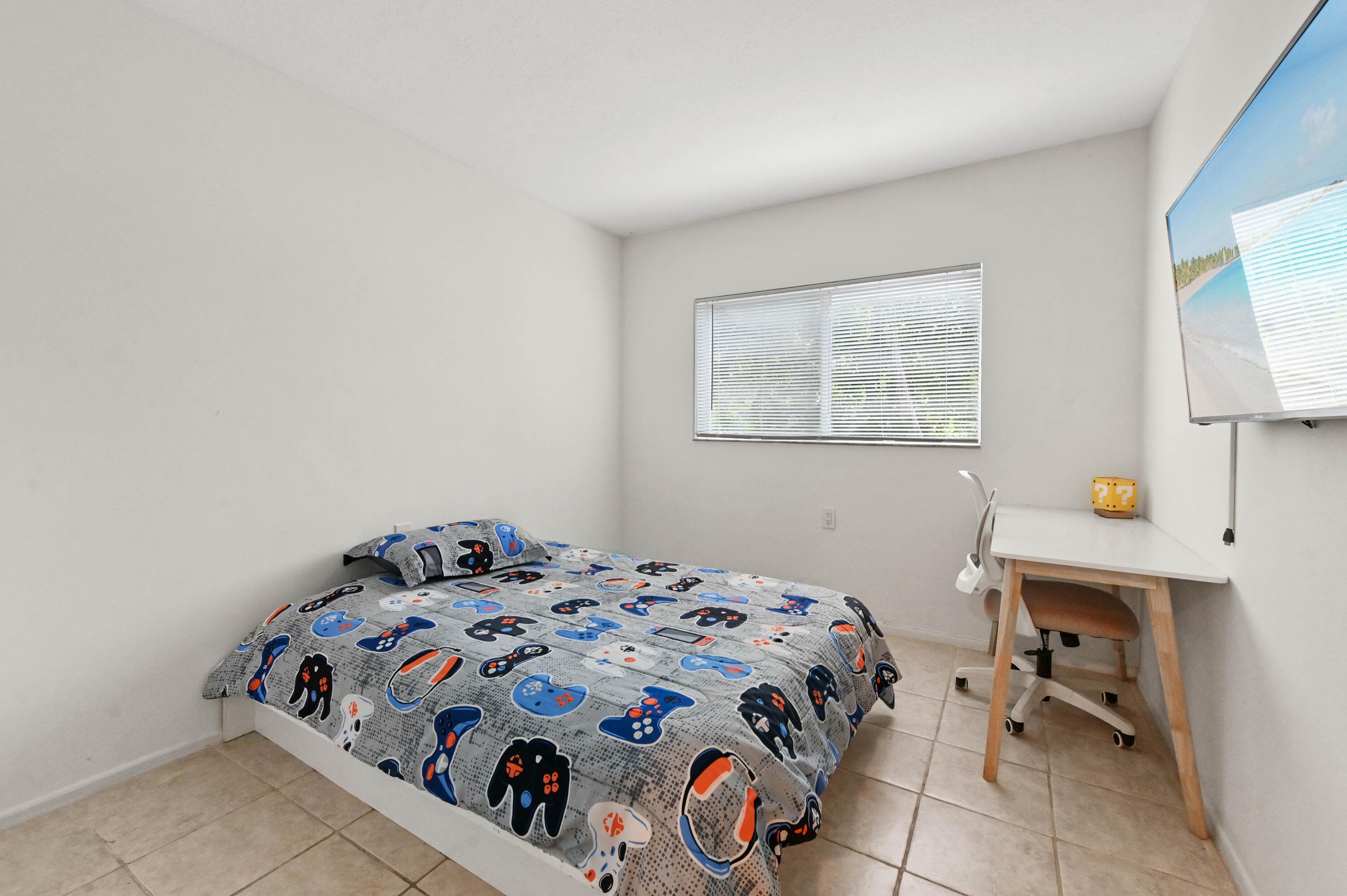 1089 N Benoist Farms Road 205, West Palm Beach, FL 33411 4