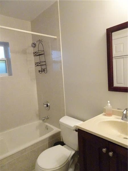 96 Del Rio Boulevard, Boca Raton, FL 33432 7