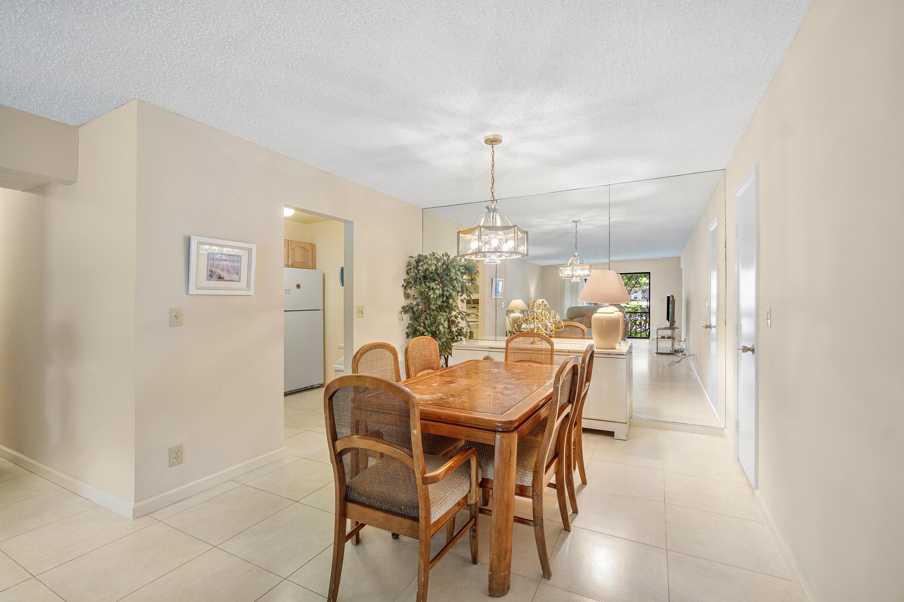 9810 Pineapple Tree Drive 101, Boynton Beach, FL 33436 8