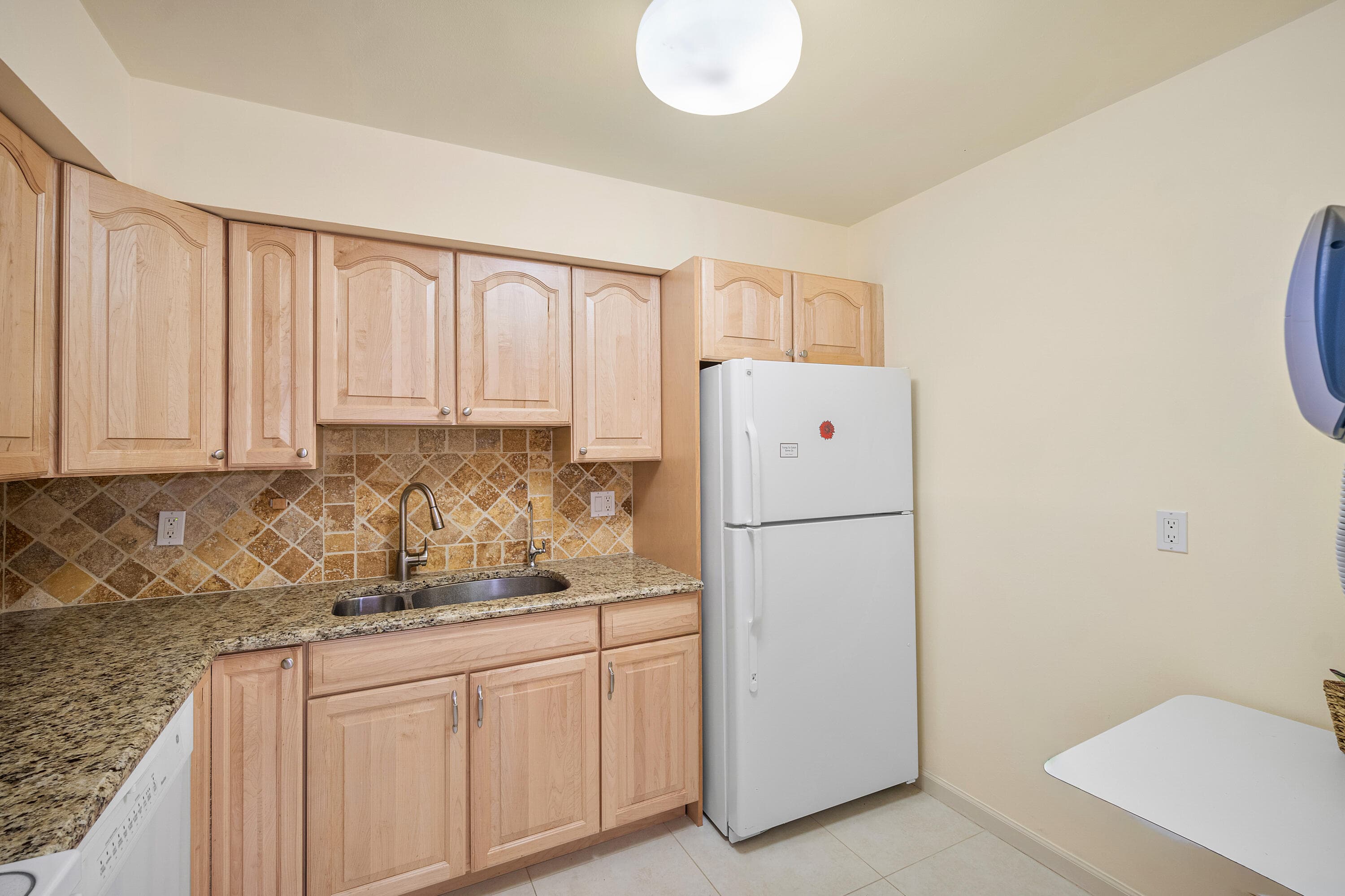 9810 Pineapple Tree Drive 101, Boynton Beach, FL 33436 11