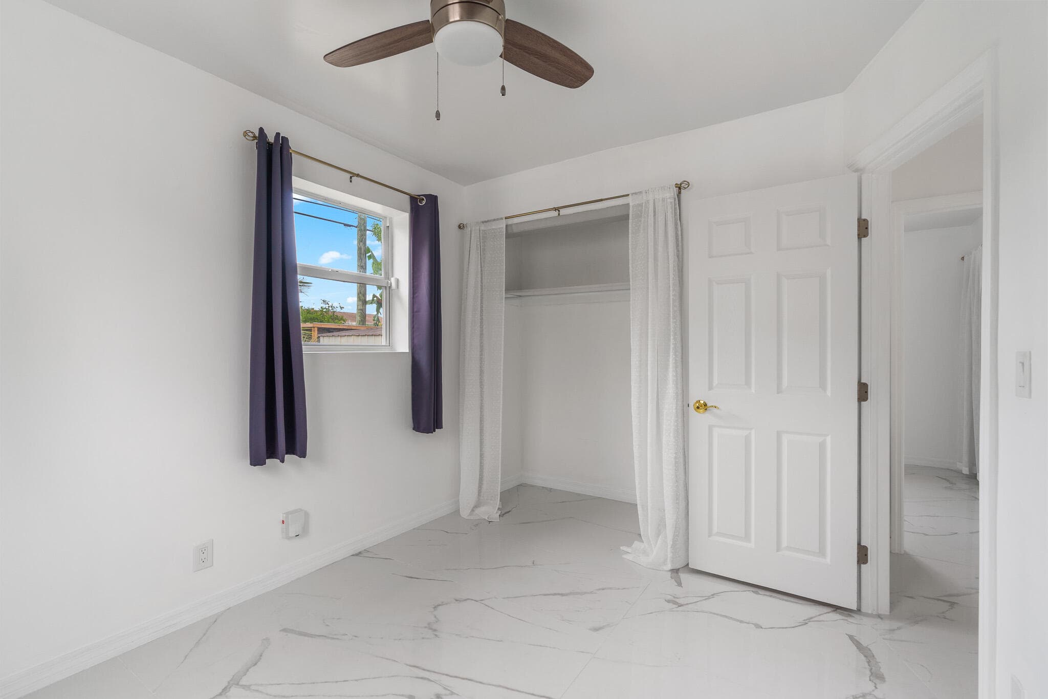 201 NE 28th Court, Boynton Beach, FL 33435 32