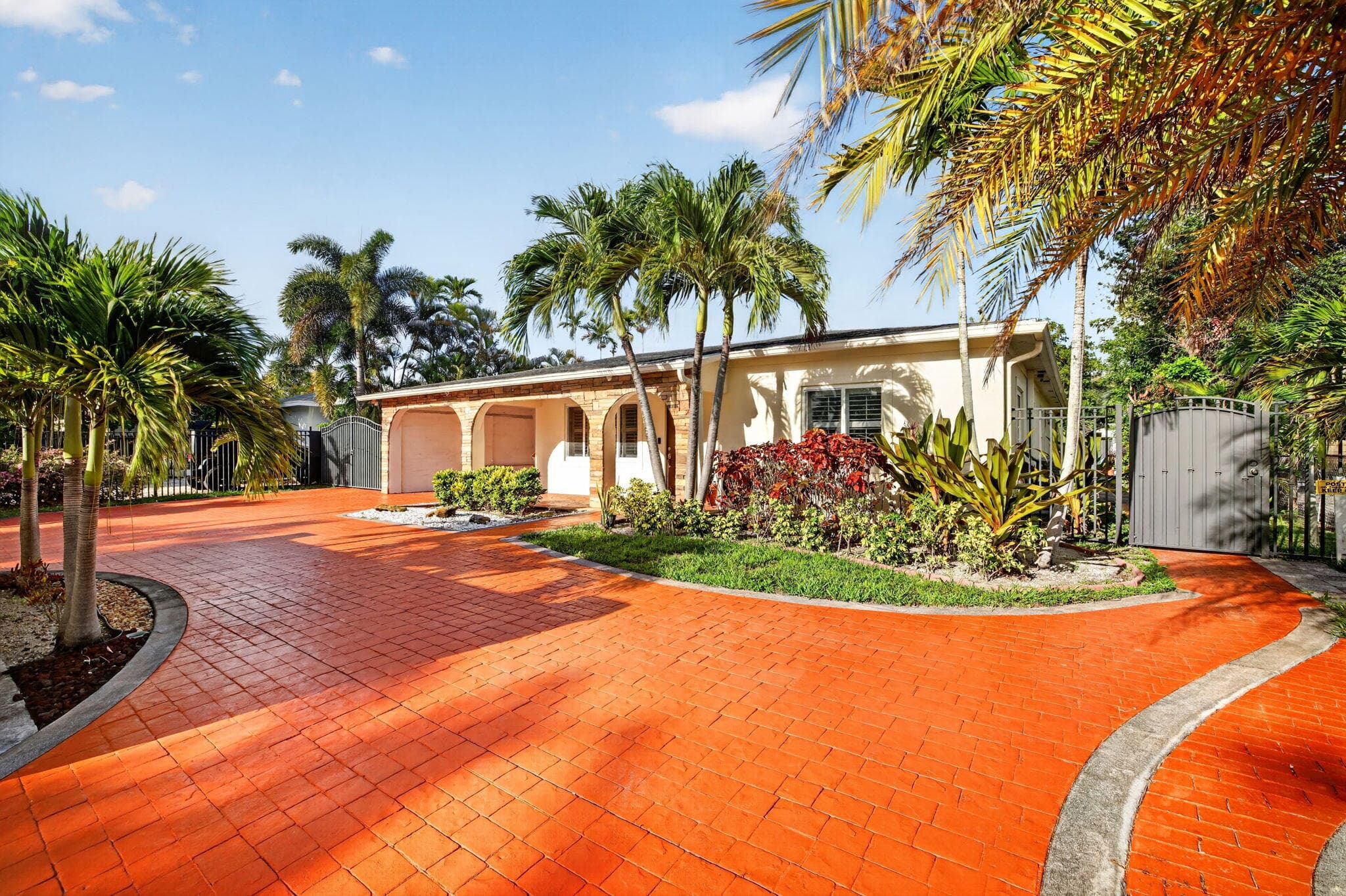 1412 NE 15th Avenue, Fort Lauderdale, FL 33304 8