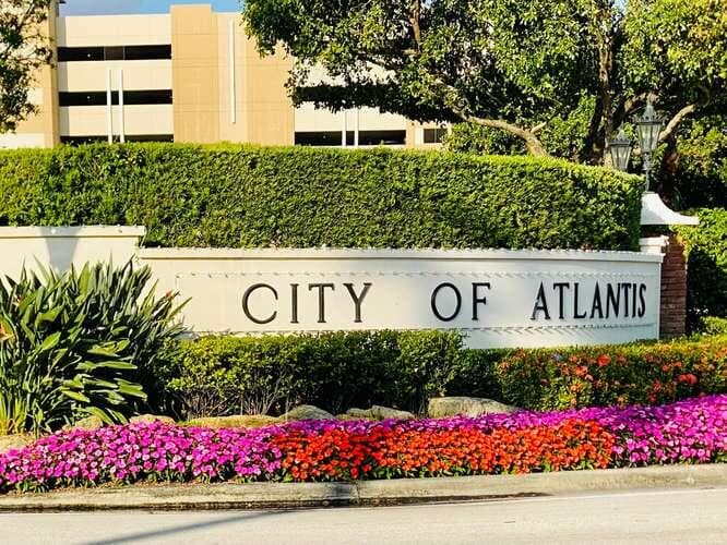 437 French Royale Circle, Atlantis, FL 33462 37