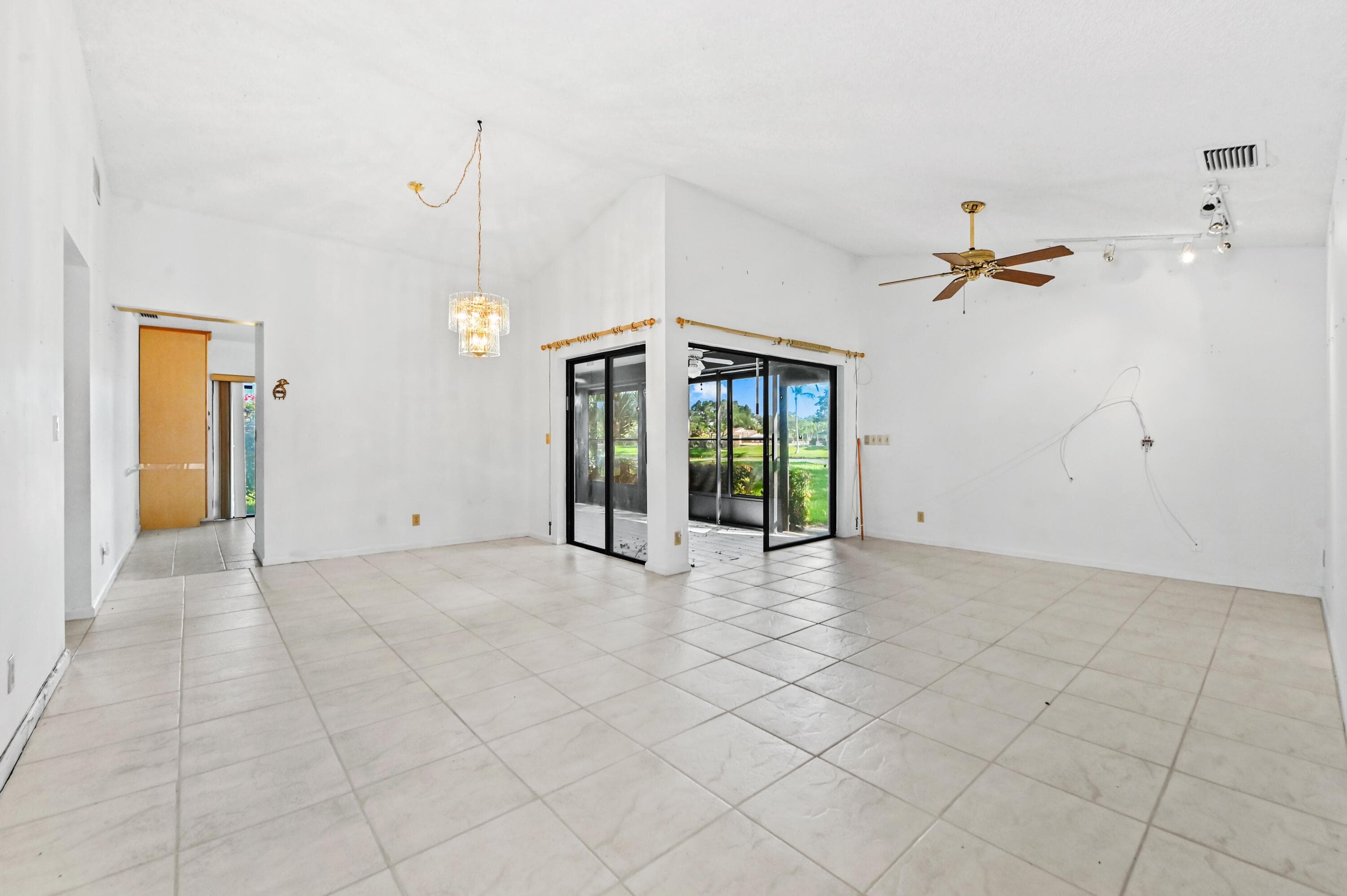 5537 Parkwalk Circle E, Boynton Beach, FL 33472 4