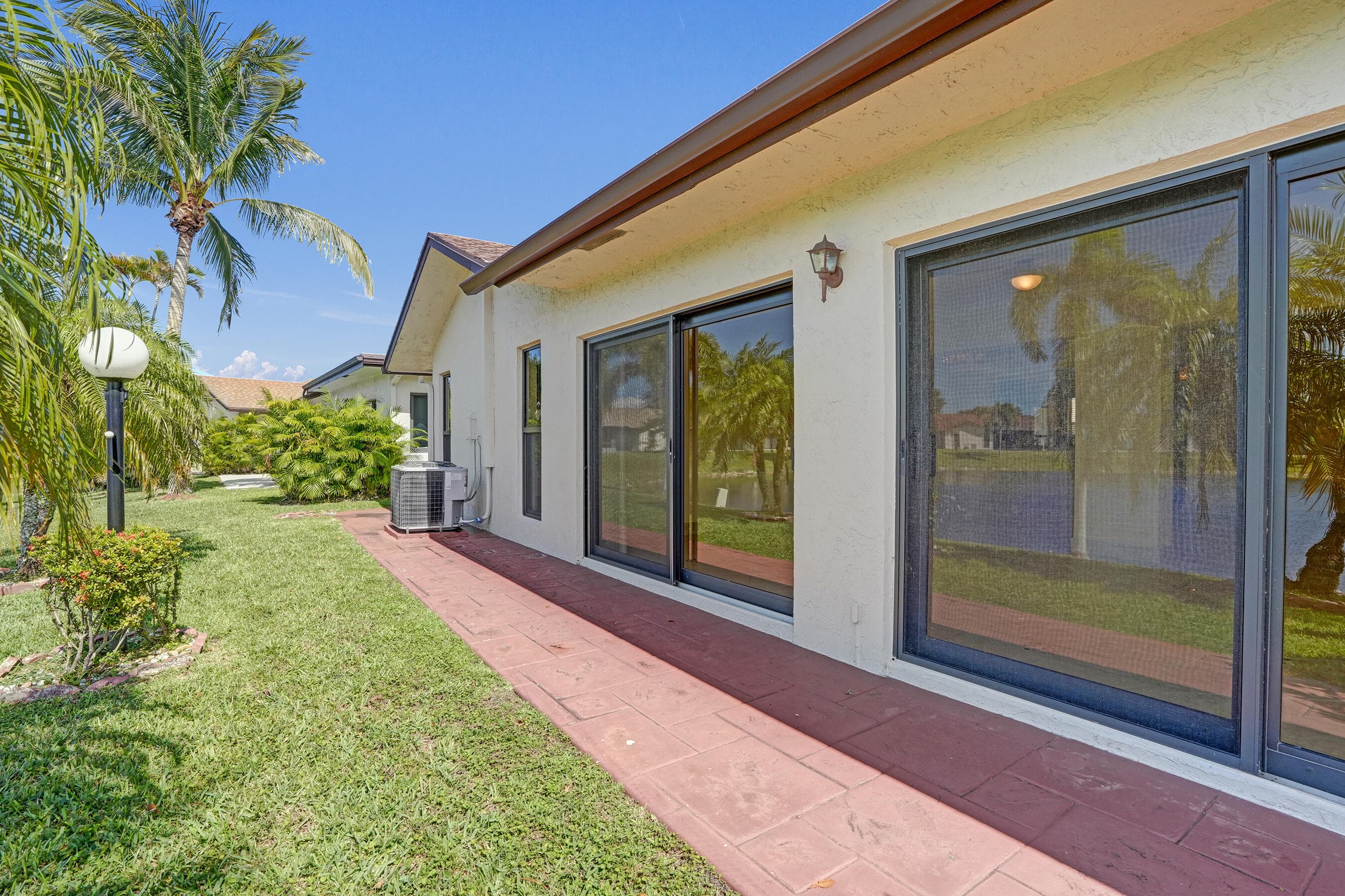 2105 SW 17th Circle, Deerfield Beach, FL 33442 50