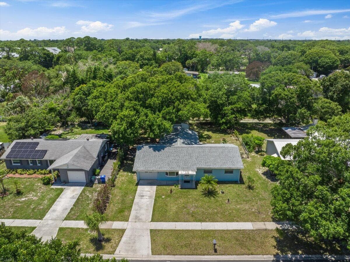 1735 40th Avenue, Vero Beach, FL 32960 30