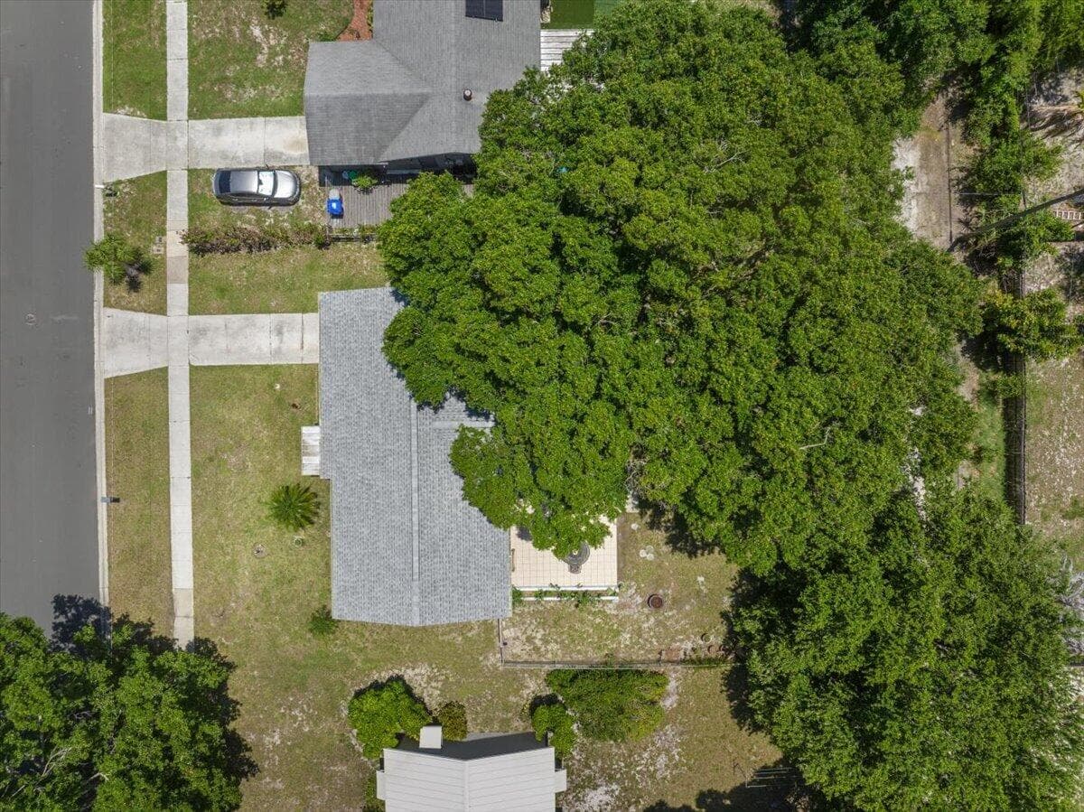 1735 40th Avenue, Vero Beach, FL 32960 31