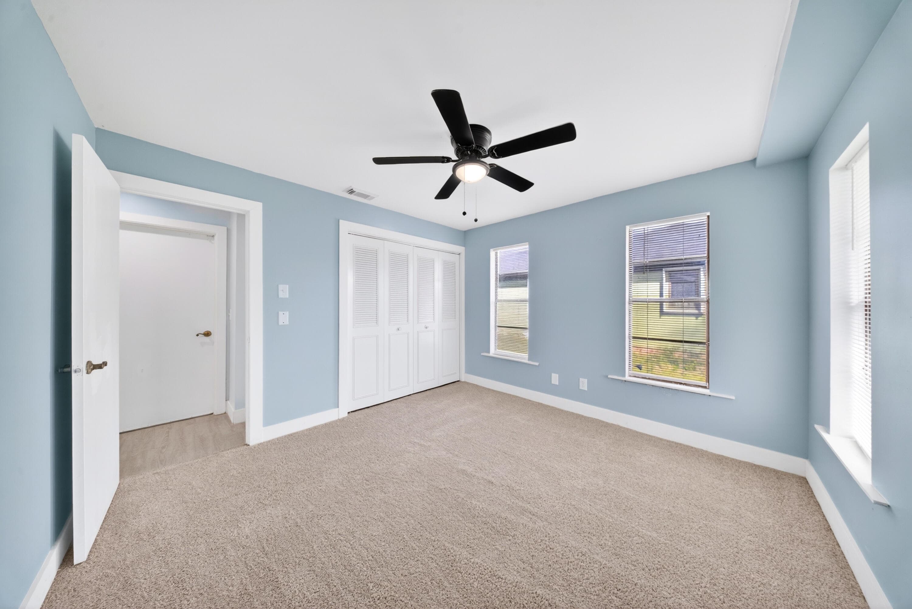 662 SE Essex Drive, Port St. Lucie, FL 34984 19
