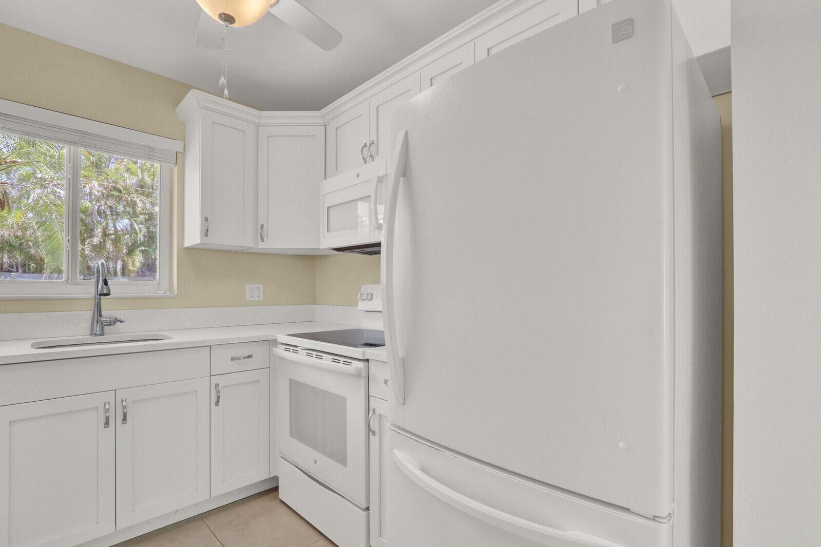 9 Westwood Avenue 102b, Tequesta, FL 33469 19