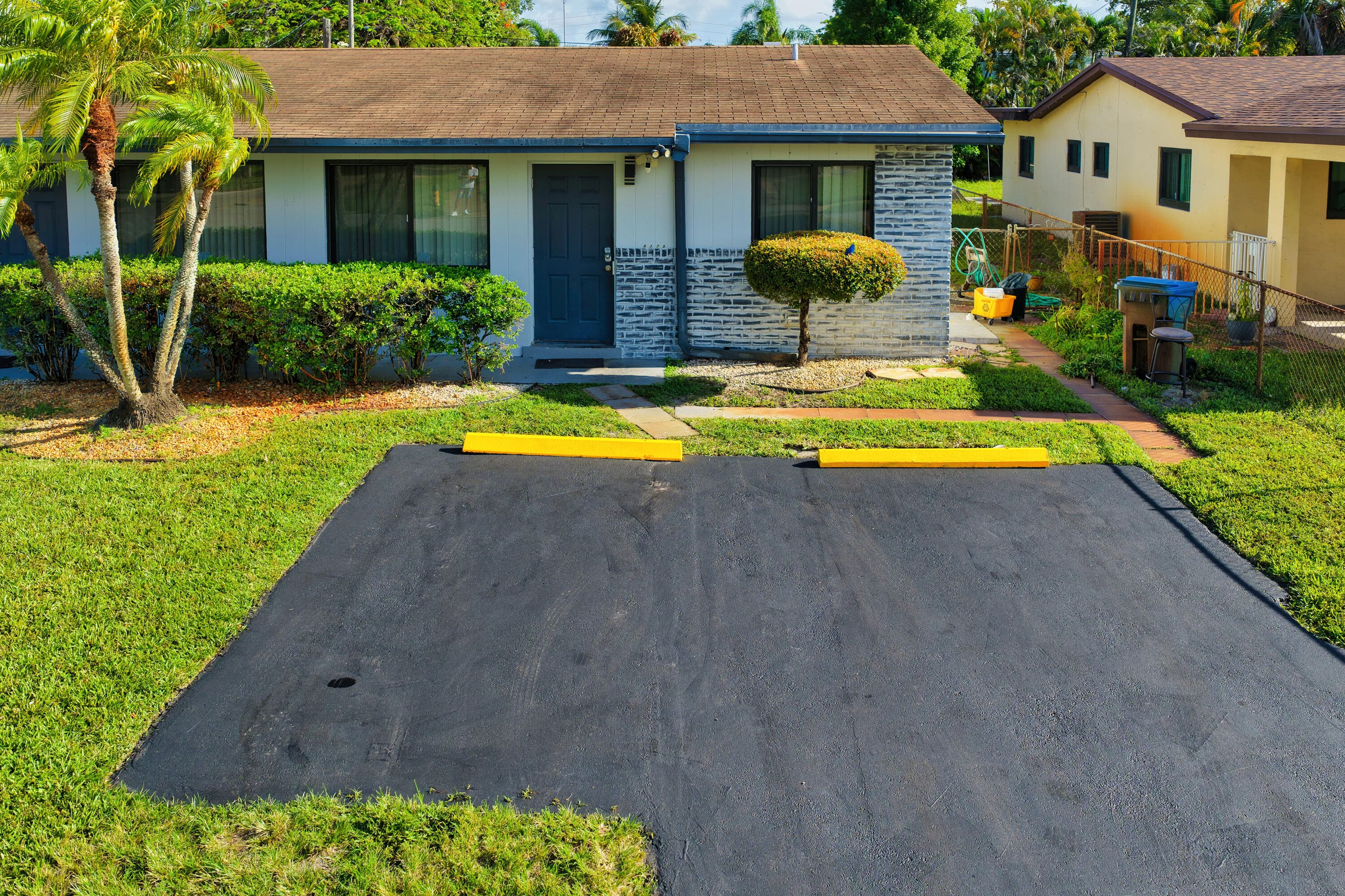 837 NW 41st Street A-b, Oakland Park, FL 33309 4