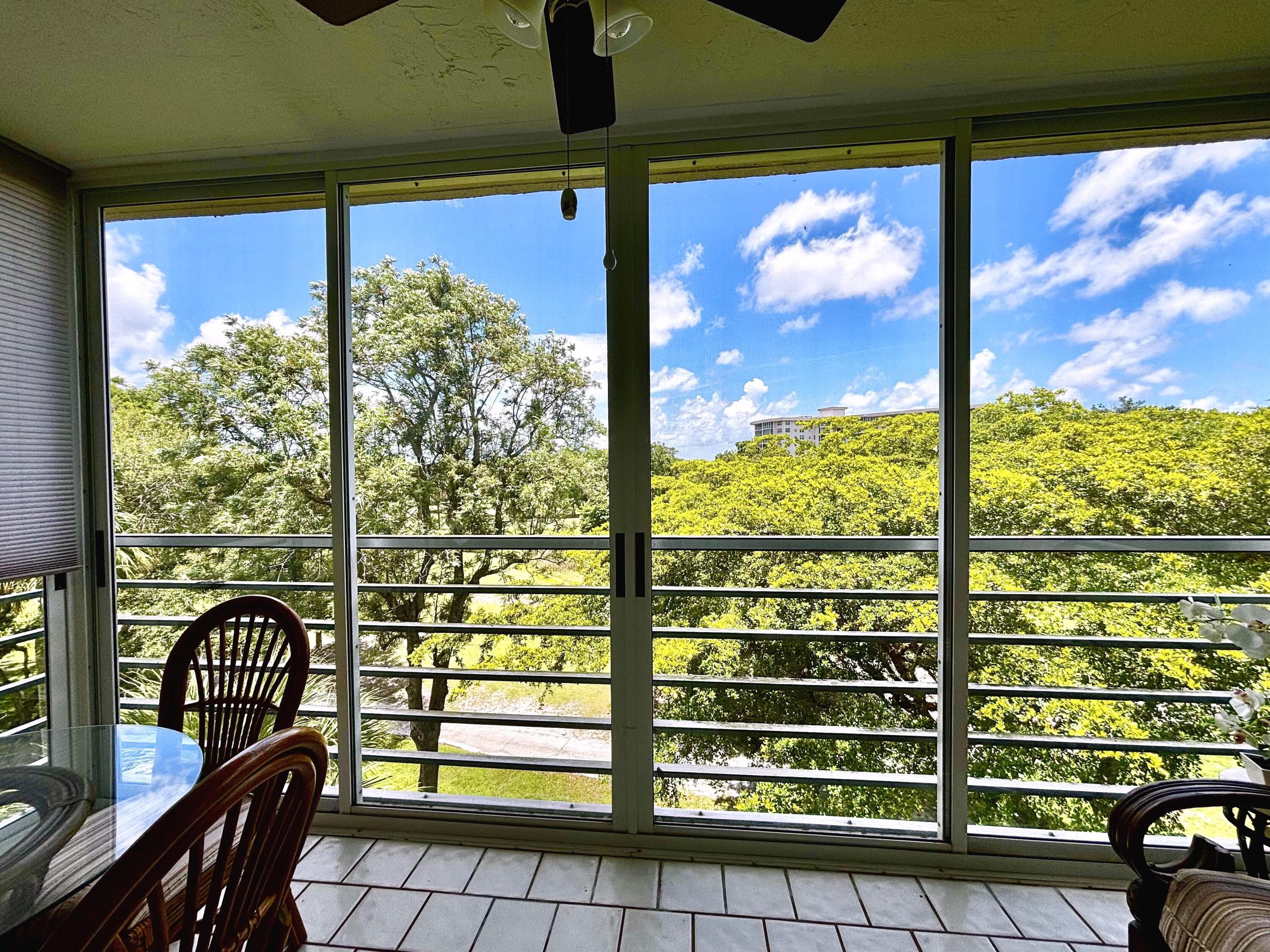 3930 Oaks Clubhouse Drive 506, Pompano Beach, FL 33069 12