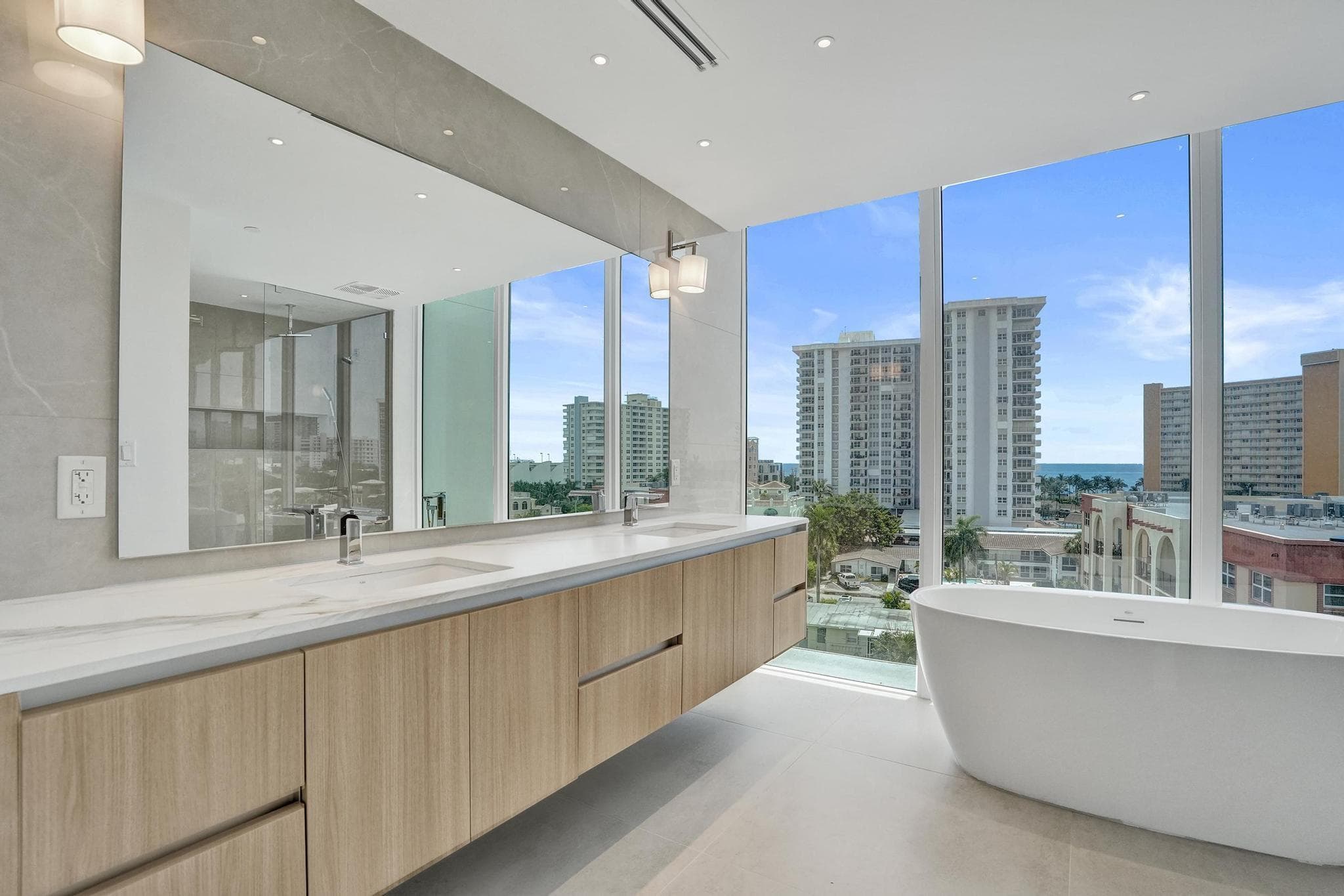 407 N Riverside Drive 605, Pompano Beach, FL 33062 24