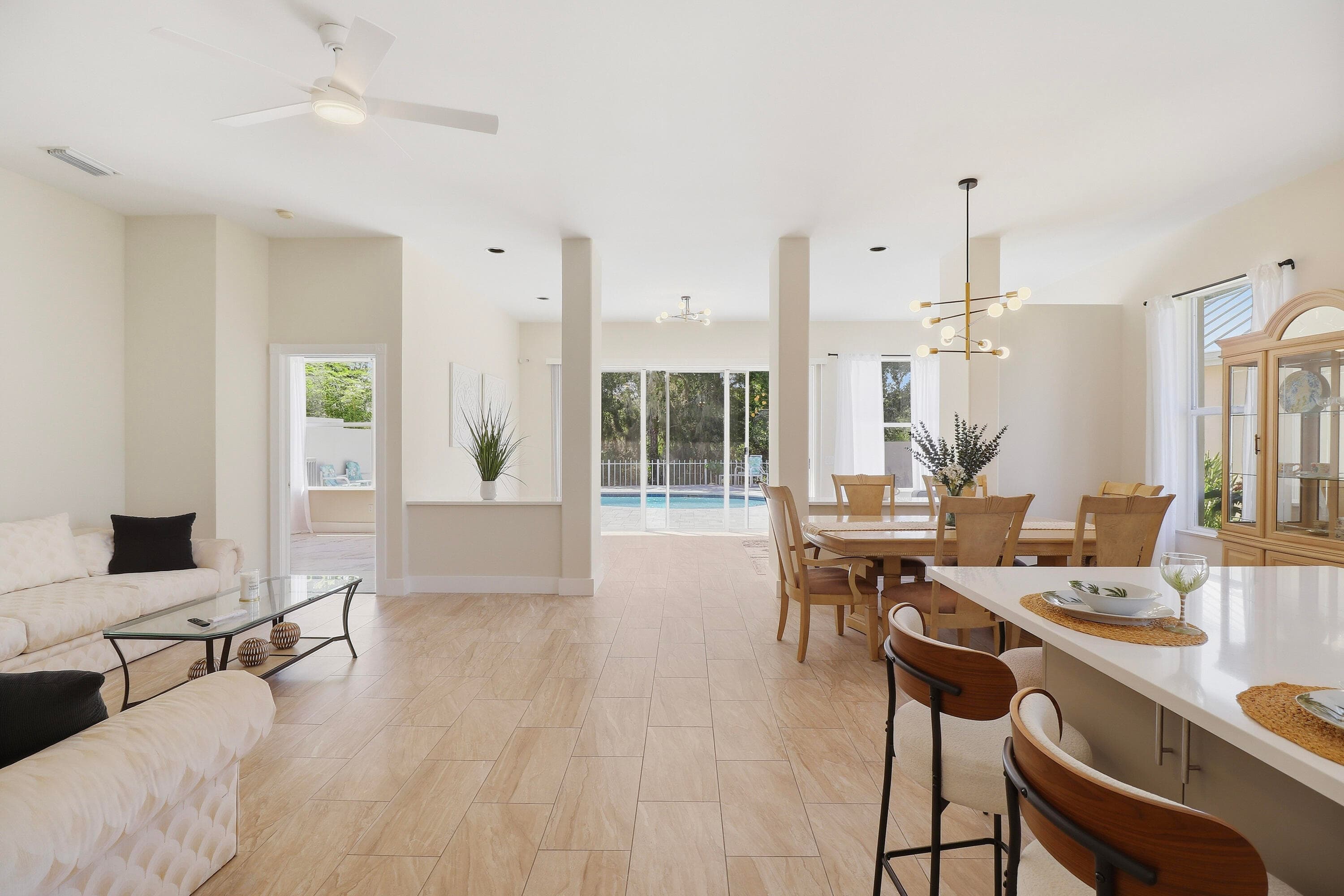 7756 SE Bay Cedar Circle, Hobe Sound, FL 33455 3